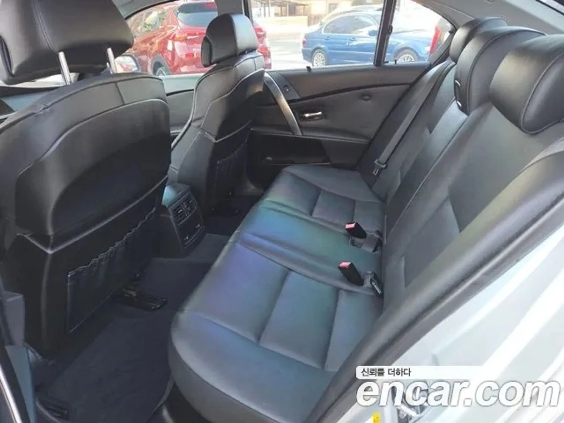 BMW 5 Series (E60) превью 10
