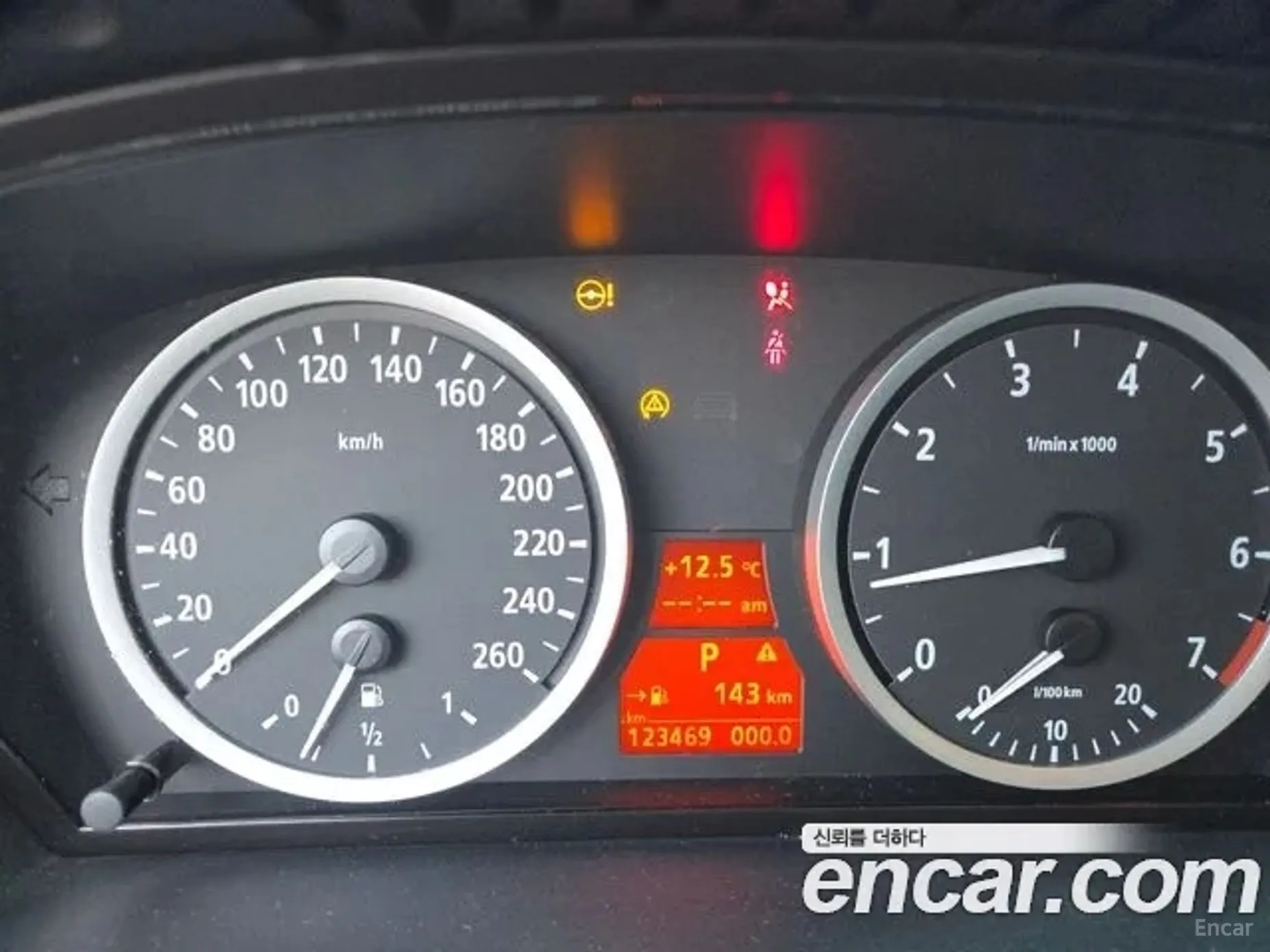 BMW 5 Series (E60) превью 11