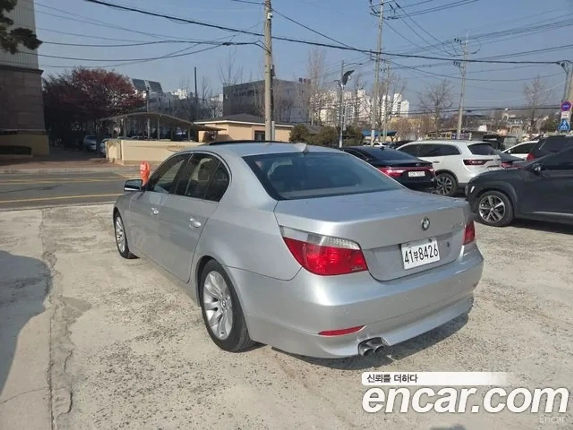 BMW 5 Series (E60) превью 6