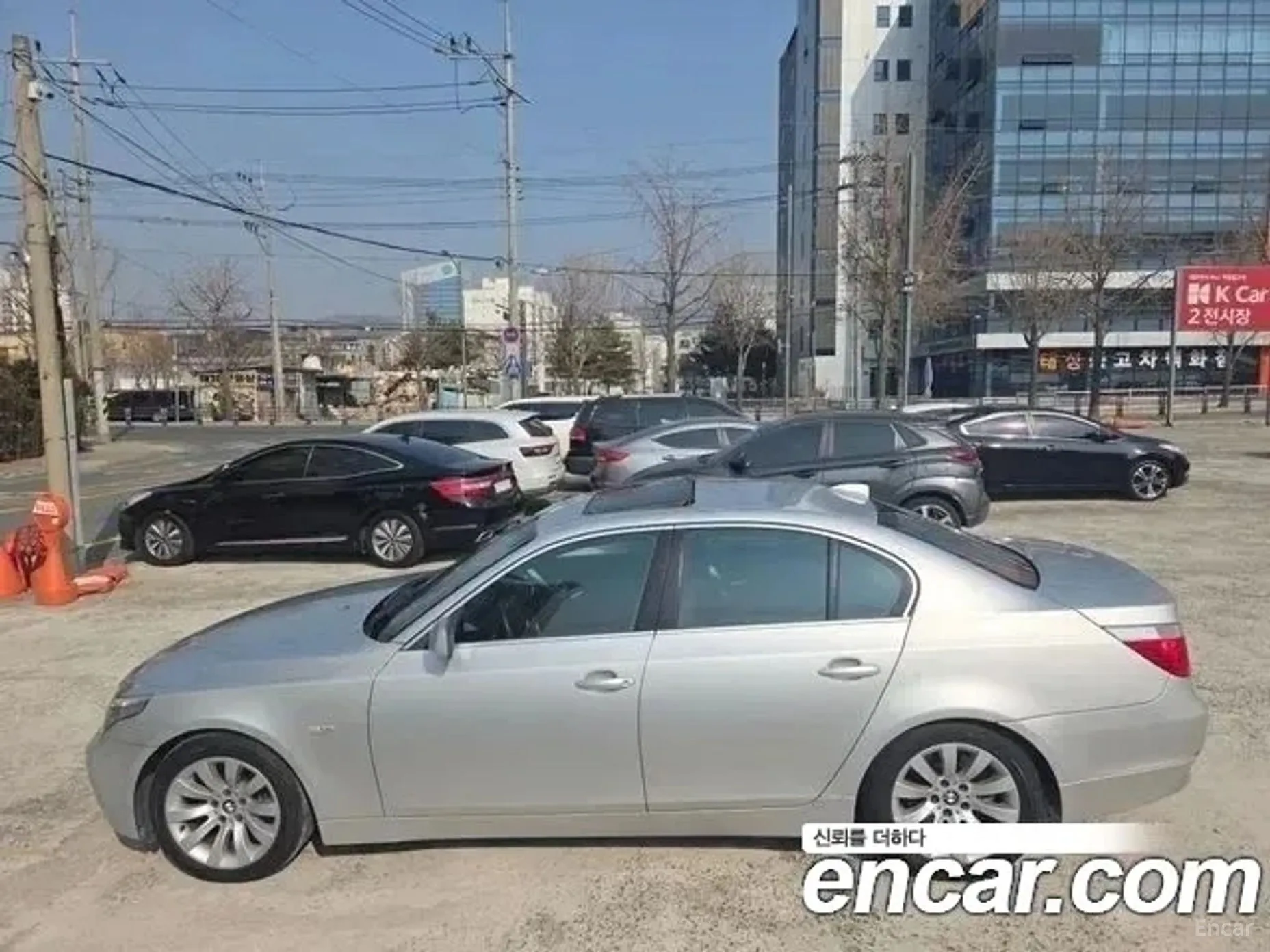 BMW 5 Series (E60) превью 7