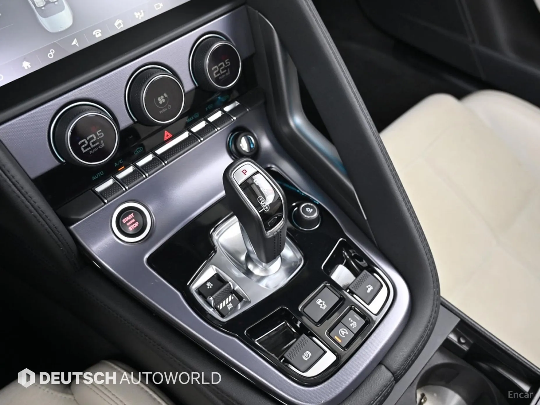 Jaguar F-TYPE превью 9