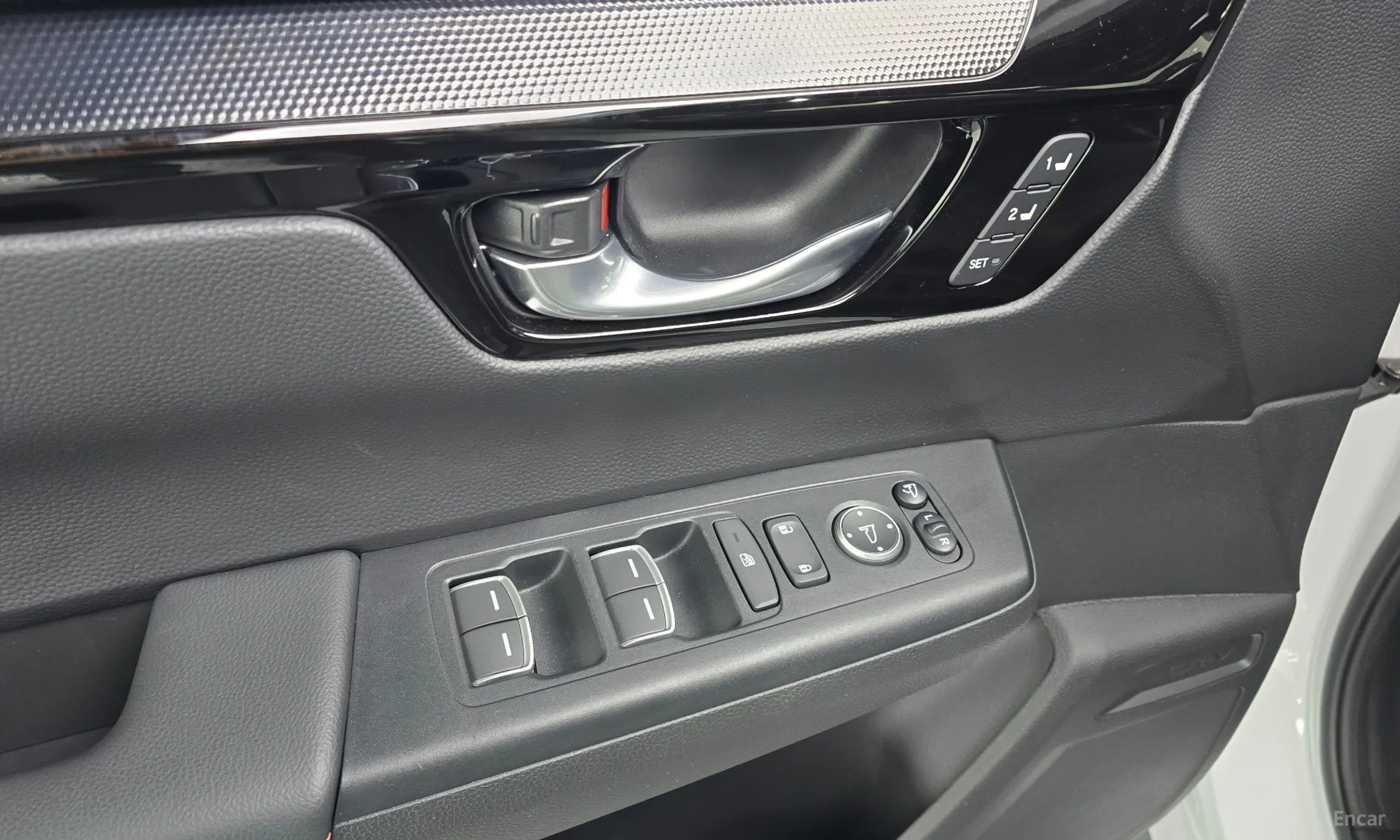 Honda CR-V 6th Generation превью 19