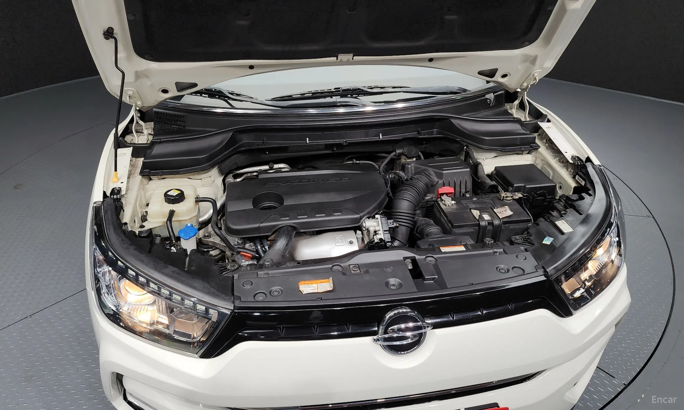 KG Mobility (SsangYong) Tivoli Armor превью 6