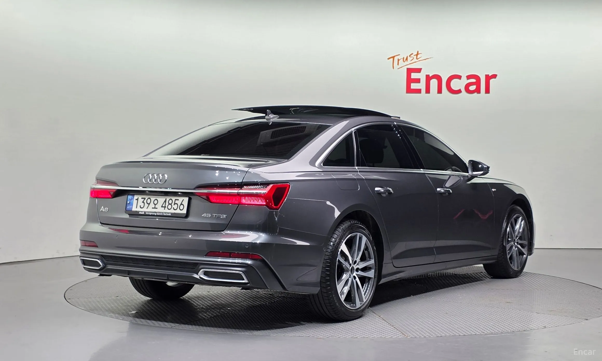 Audi A6 (C8)