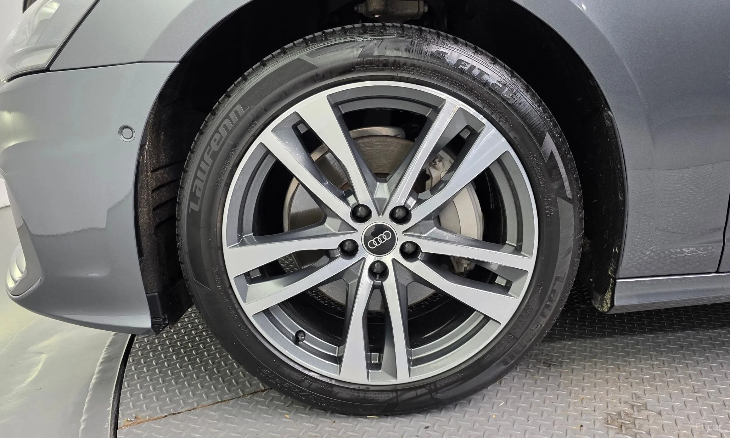 Audi A6 (C8) превью 5