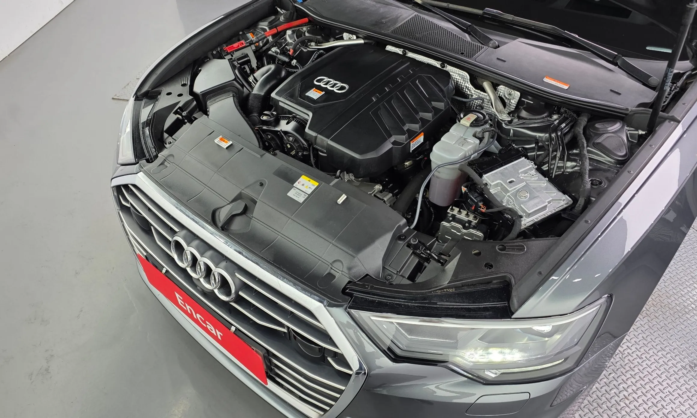 Audi A6 (C8) превью 6