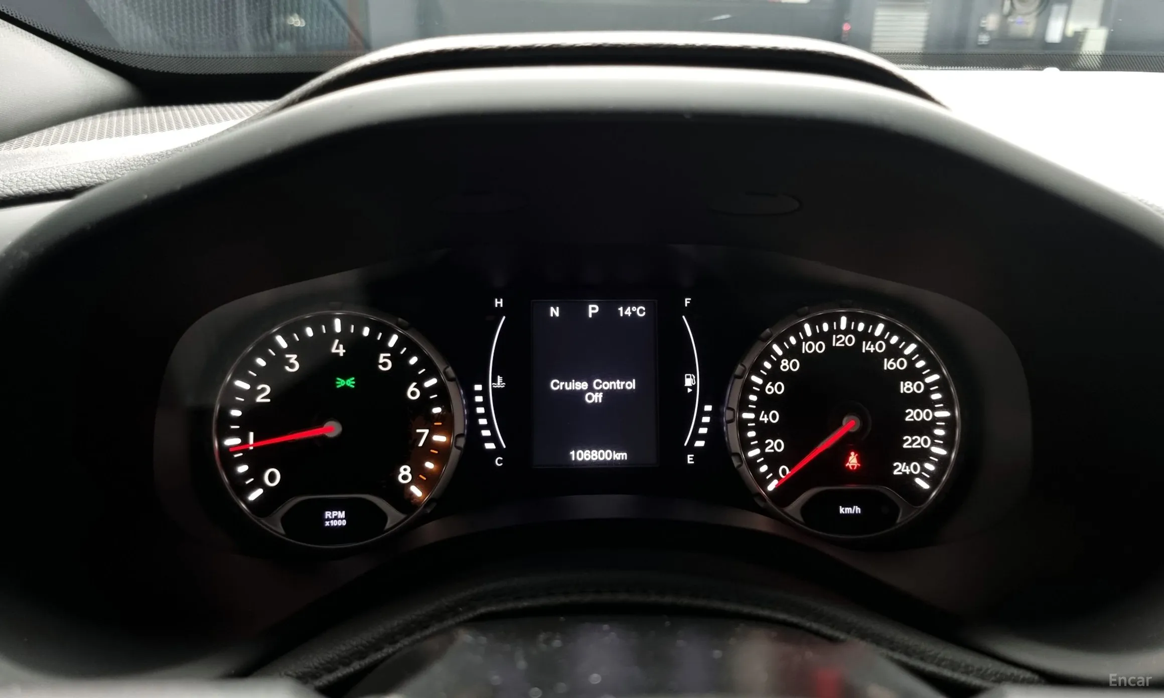 Jeep Renegade превью 8
