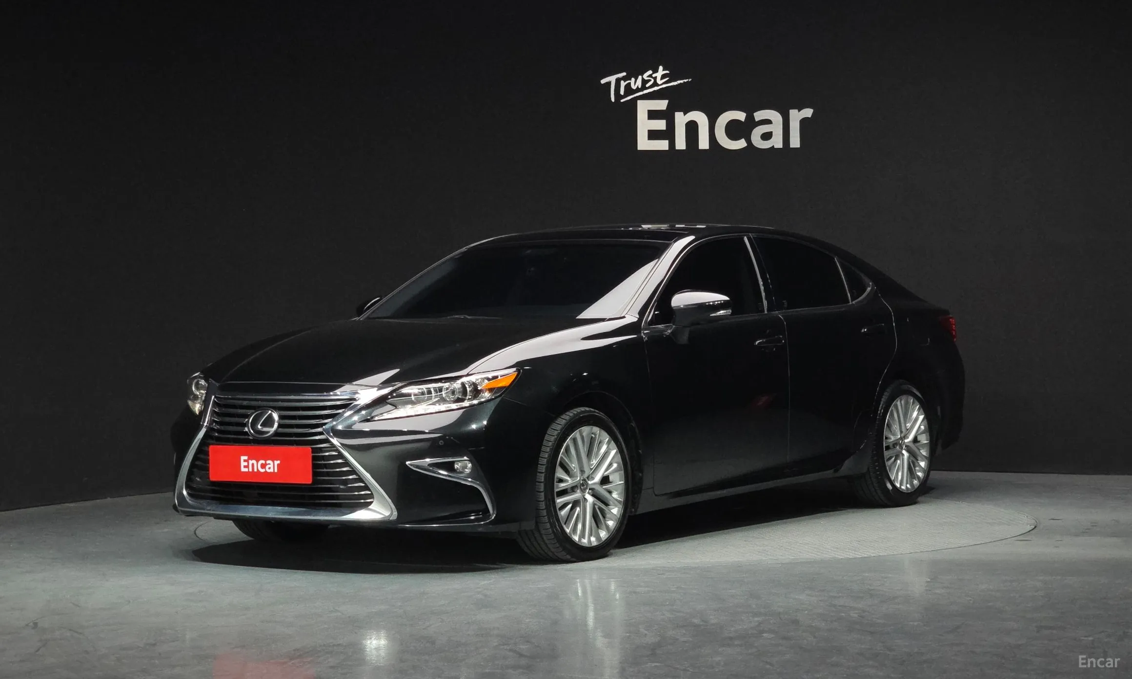 Lexus New ES350