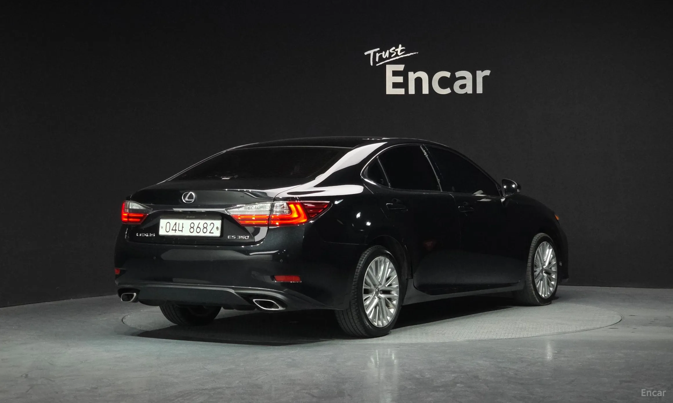 Lexus New ES350