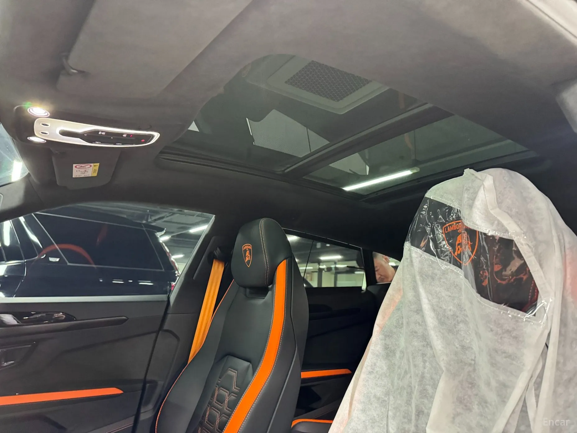 Lamborghini Urus превью 14
