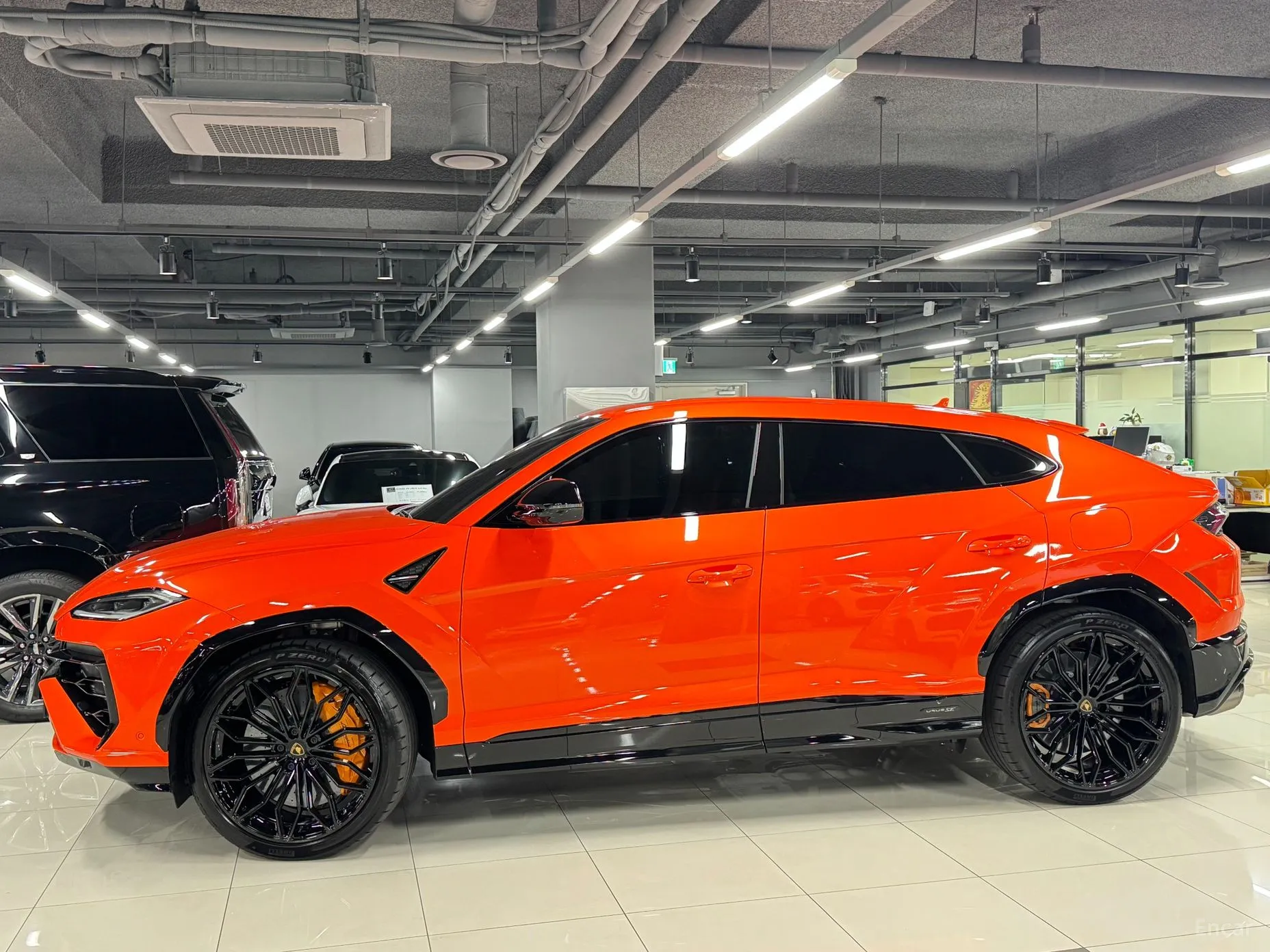 Lamborghini Urus превью 2