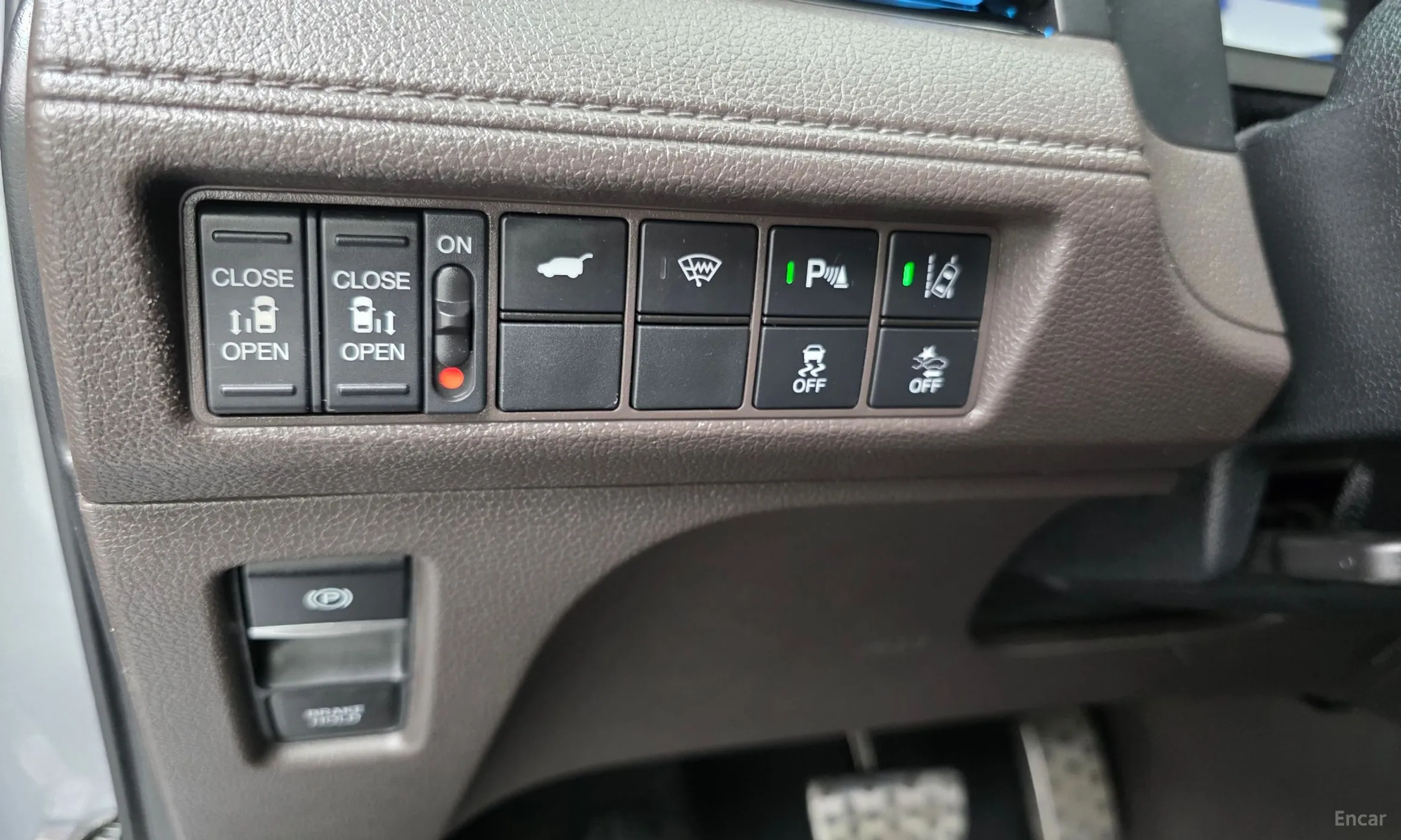 Honda Odyssey превью 17