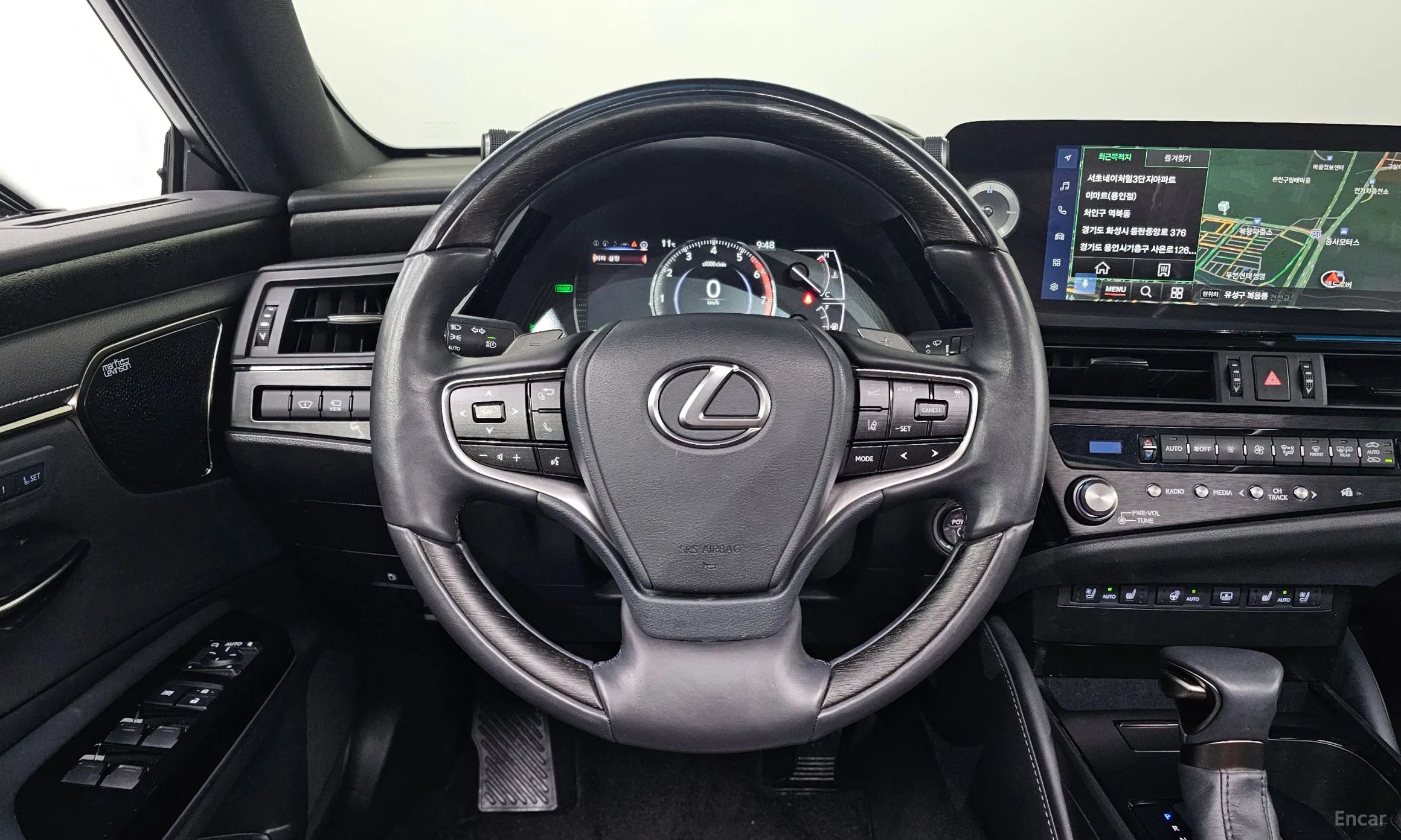 Lexus ES300h 7th Generation превью 13