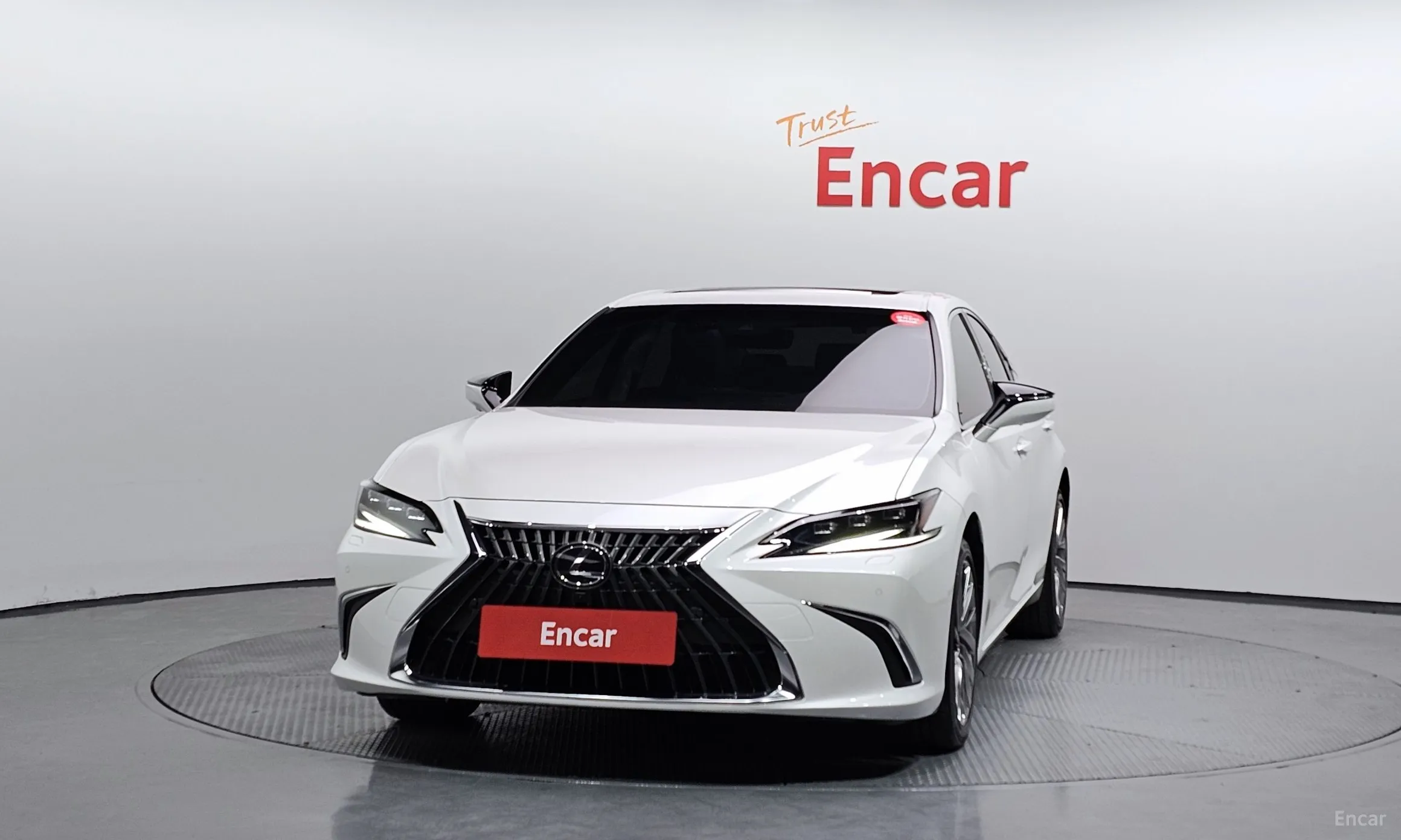 Lexus ES300h 7th Generation превью 3