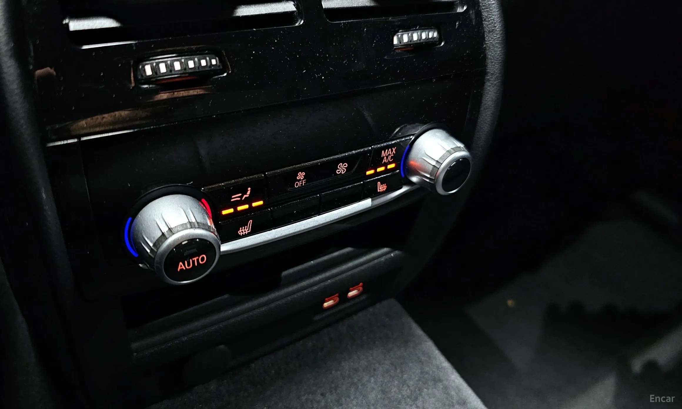 BMW 5 Series (G30) превью 17