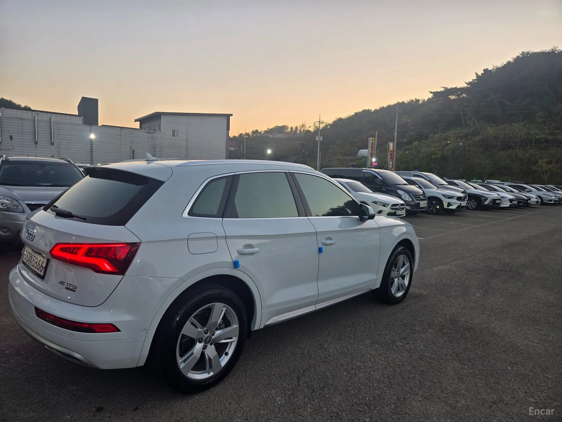 Audi Q5 (FY) превью 5