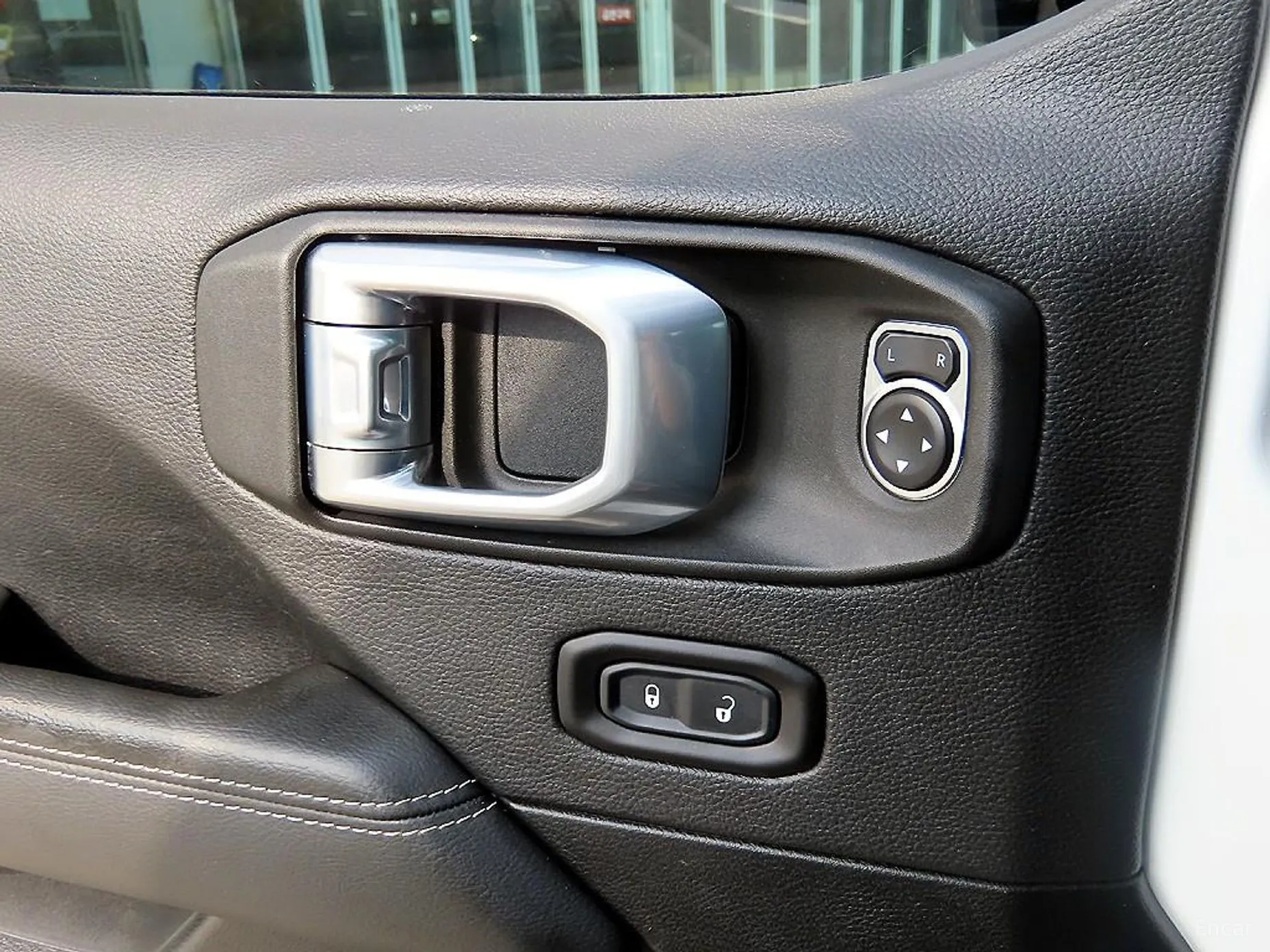 Jeep Wrangler (JL) превью 16