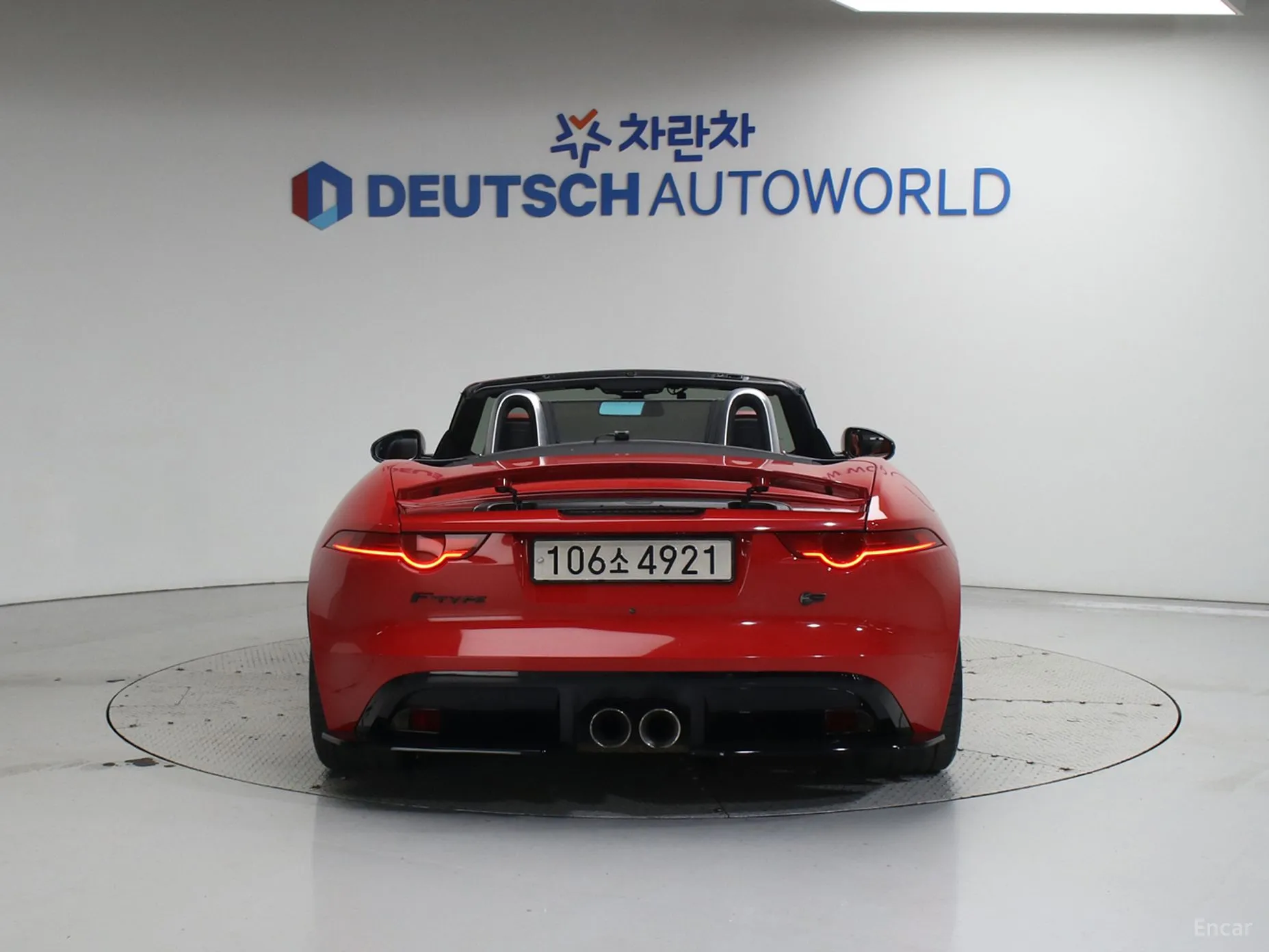 Jaguar F-TYPE превью 4