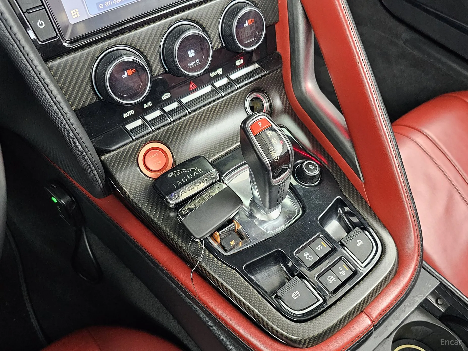 Jaguar F-TYPE превью 9