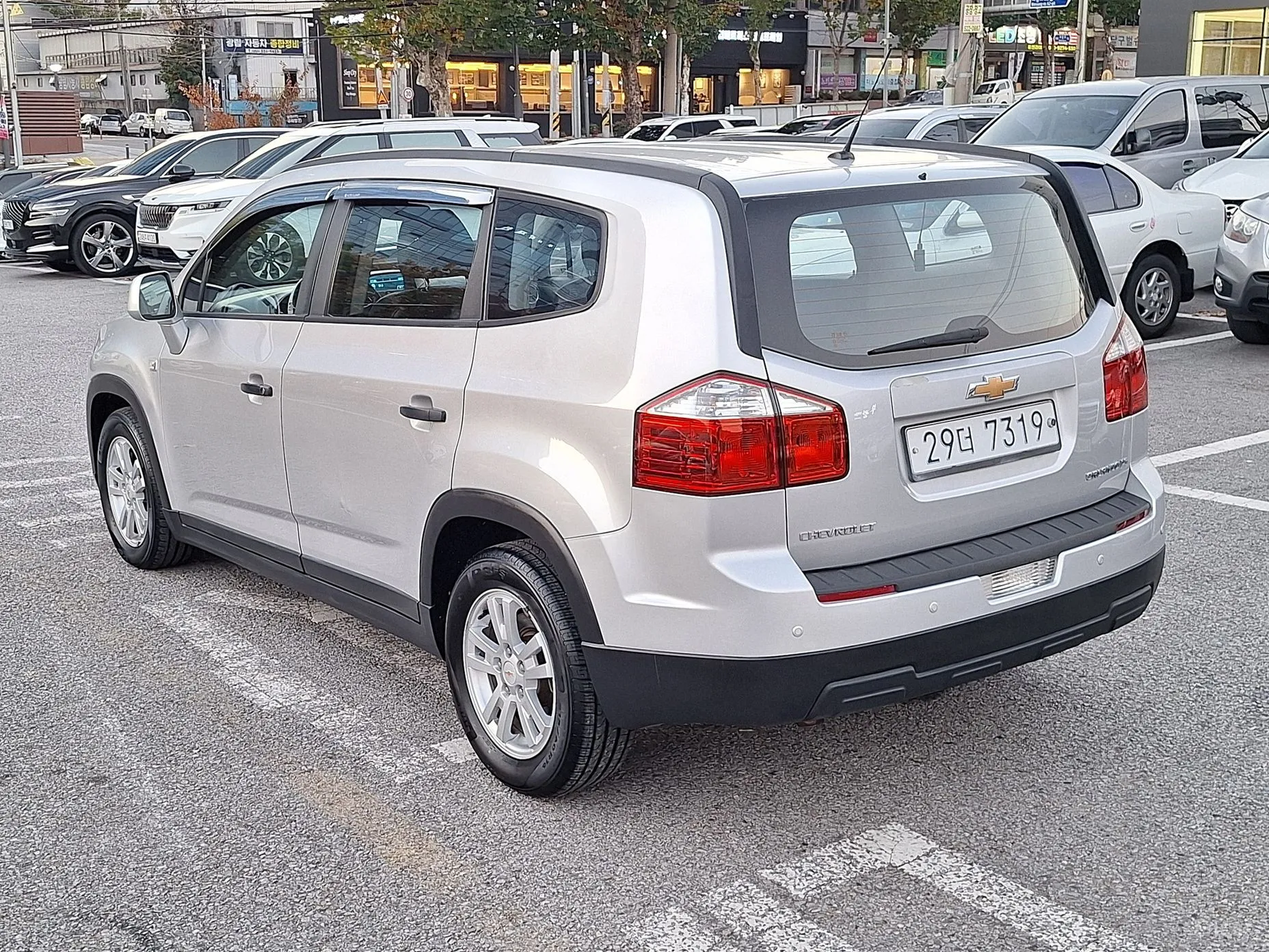 Chevrolet (GM Daewoo) Orlando превью 5