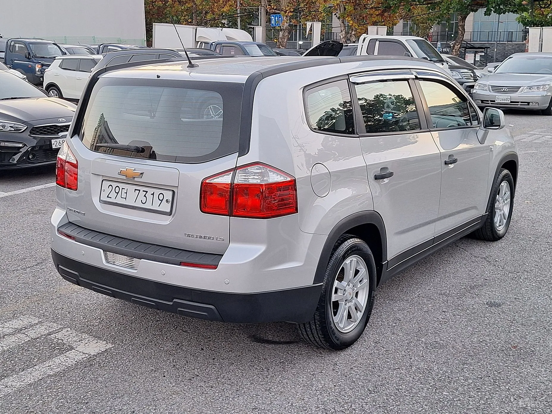 Chevrolet (GM Daewoo) Orlando превью 6