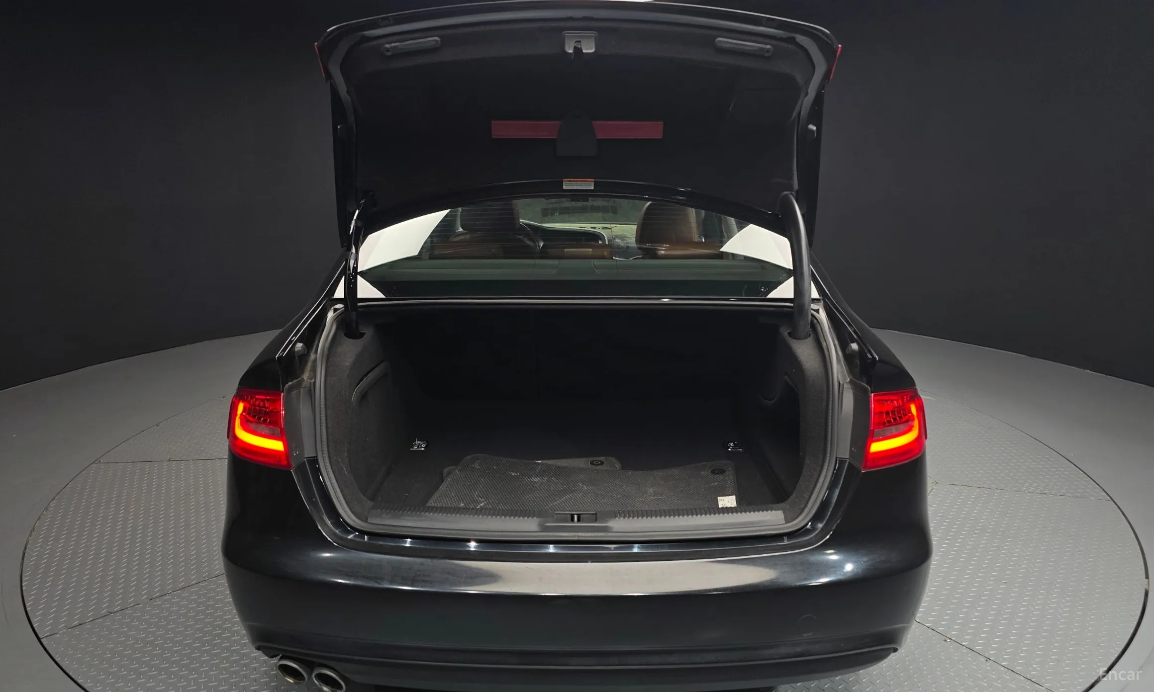 Audi New A4 превью 20