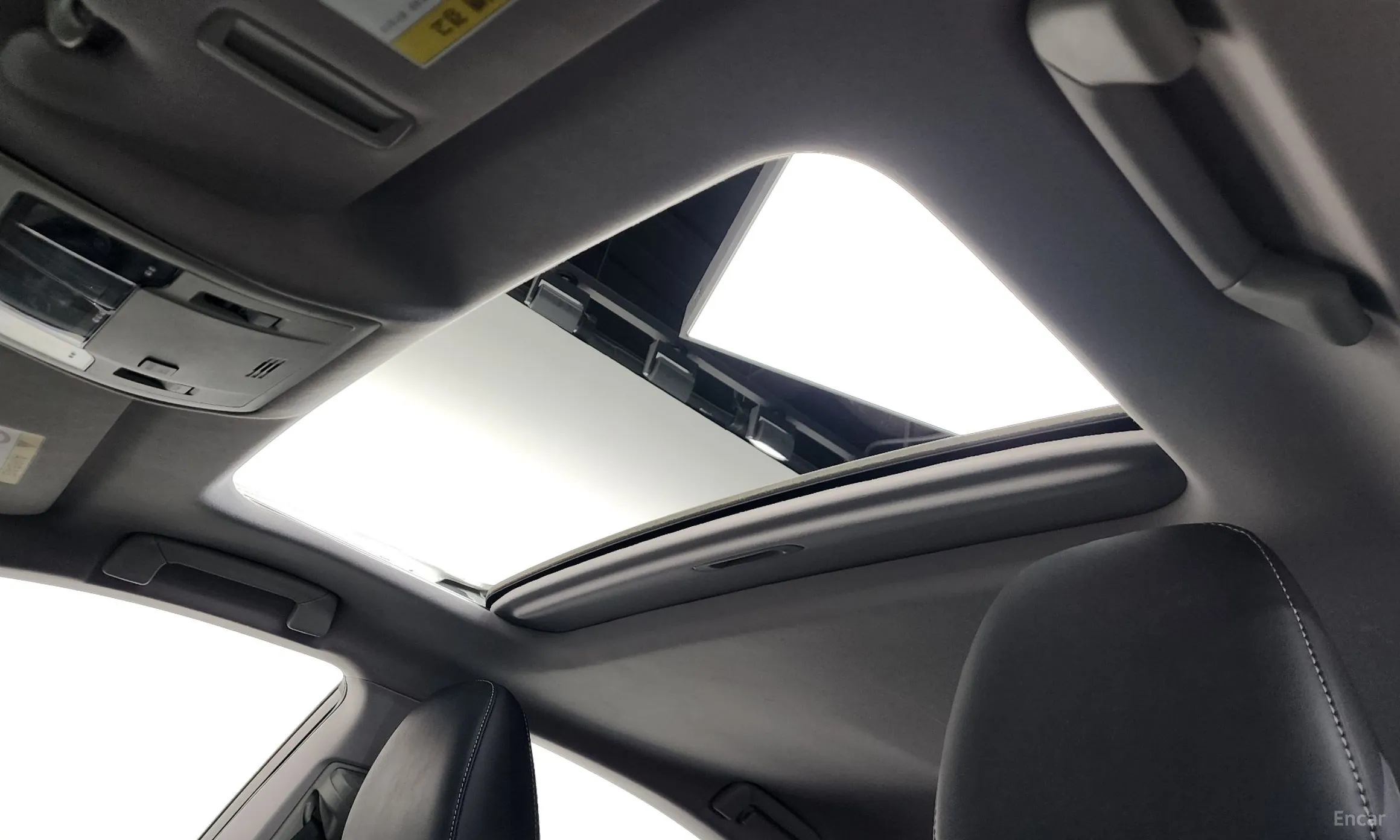 Lexus New ES300h превью 18