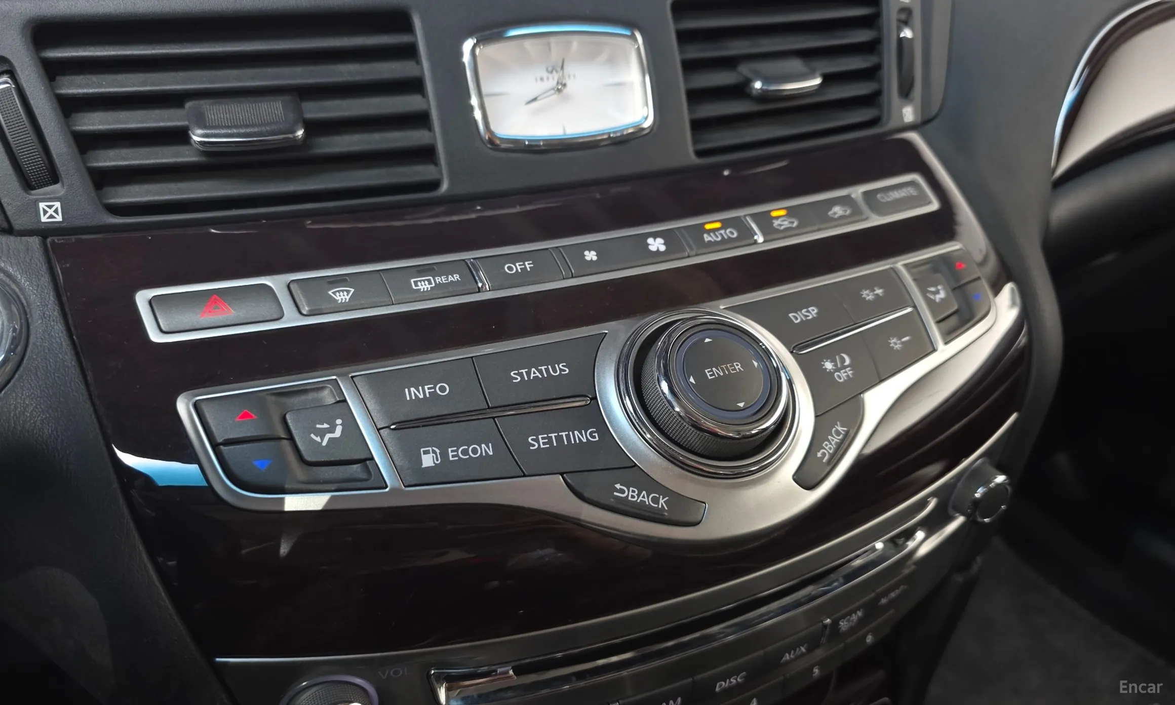 Infiniti M37 превью 15
