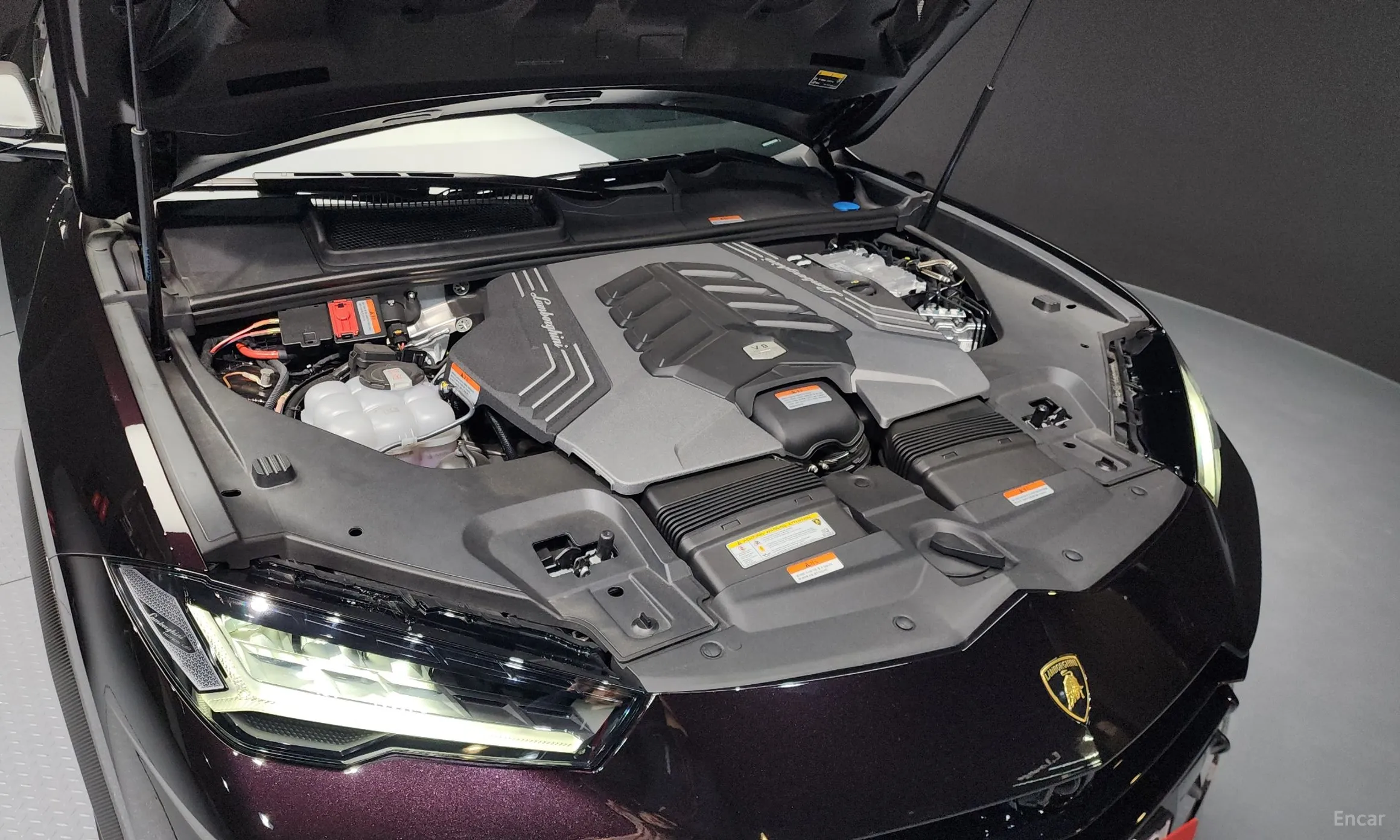 Lamborghini Urus превью 6