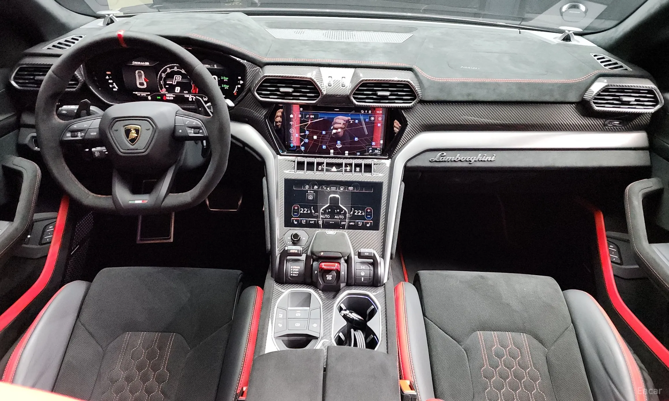 Lamborghini Urus превью 7