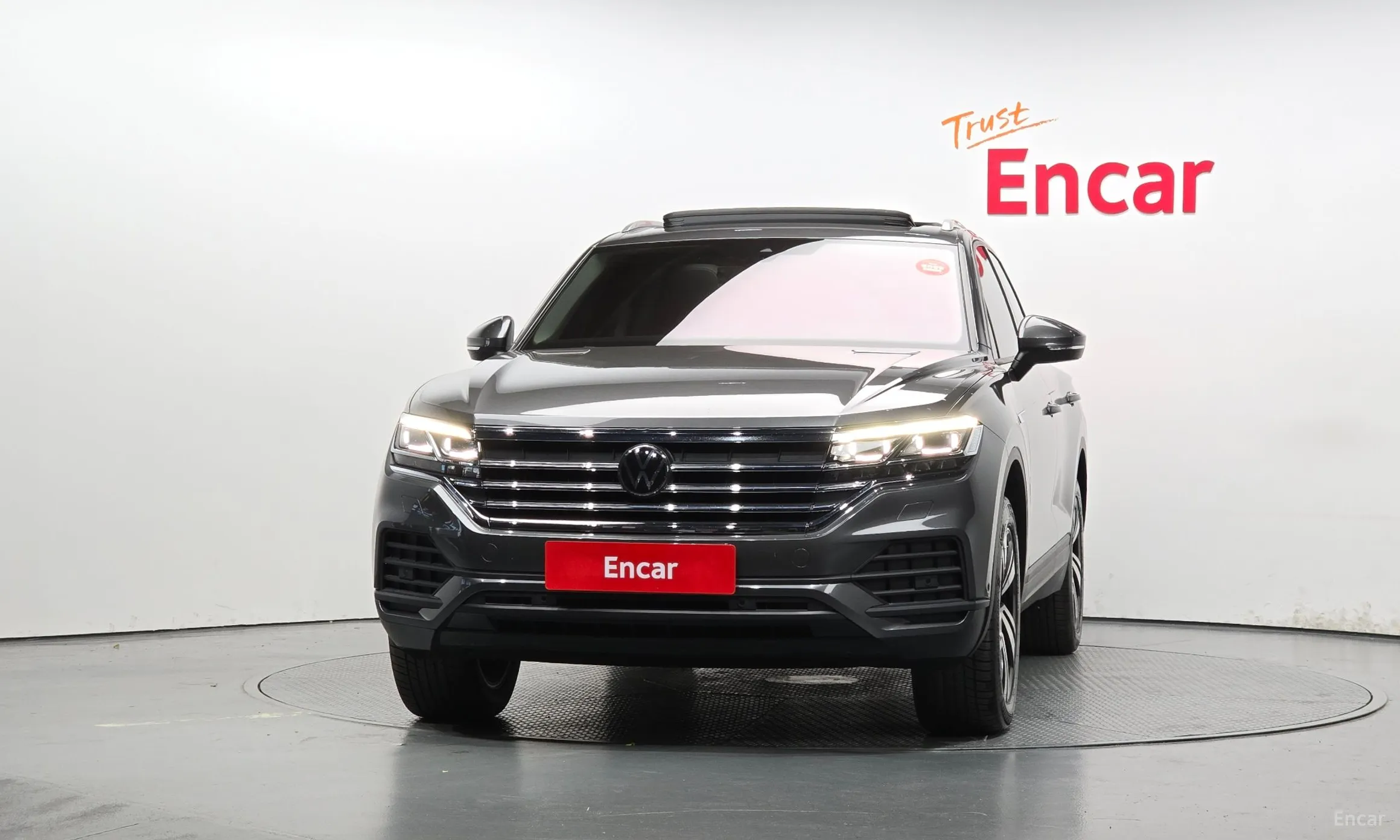 Volkswagen Touareg 3rd Generation превью 3