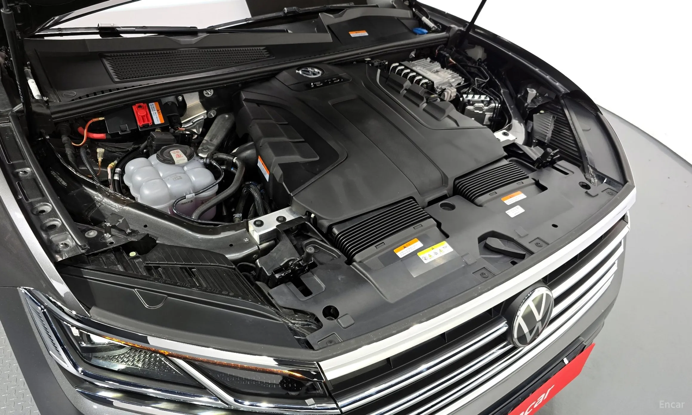 Volkswagen Touareg 3rd Generation превью 6