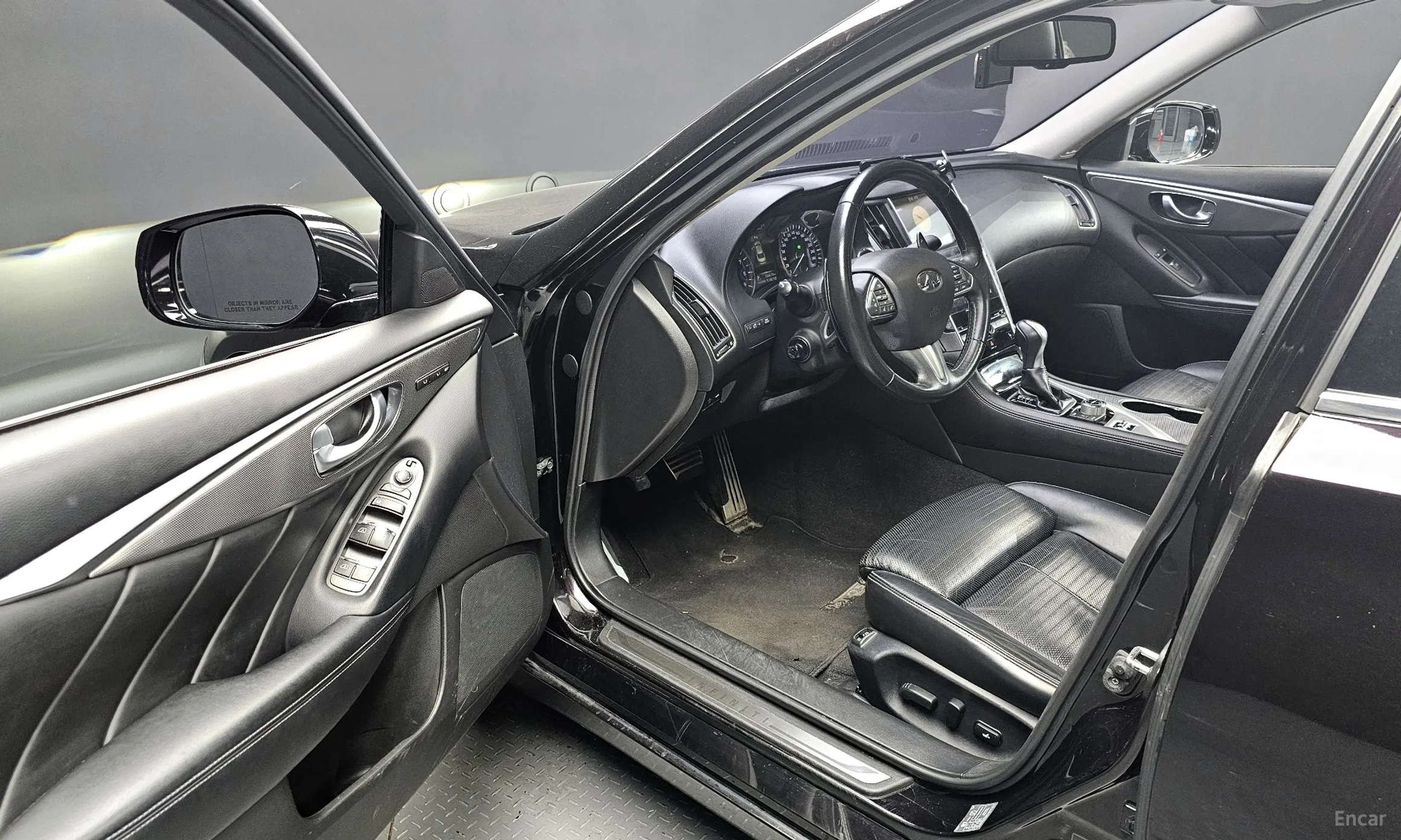 Infiniti Q50 превью 11