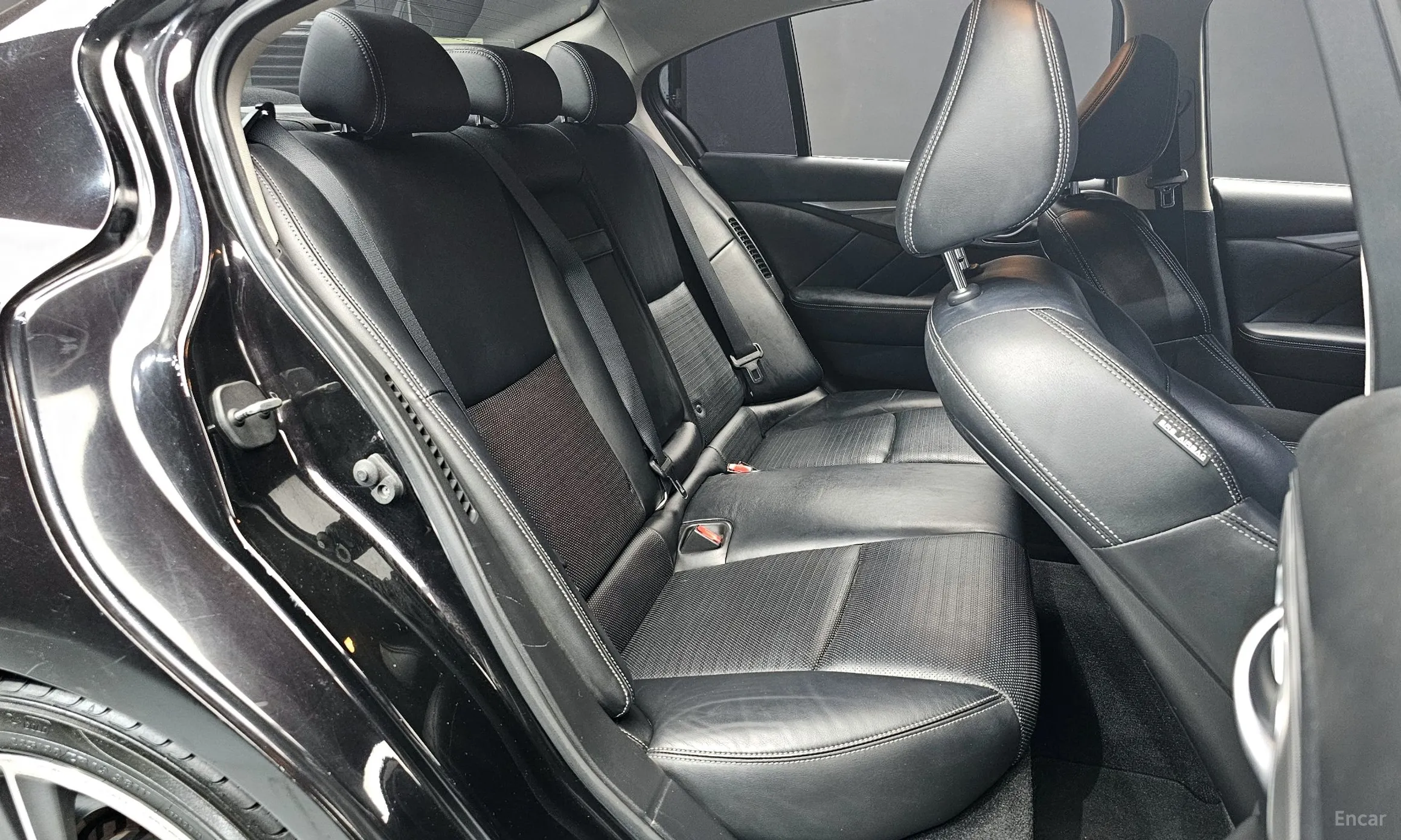 Infiniti Q50 превью 12
