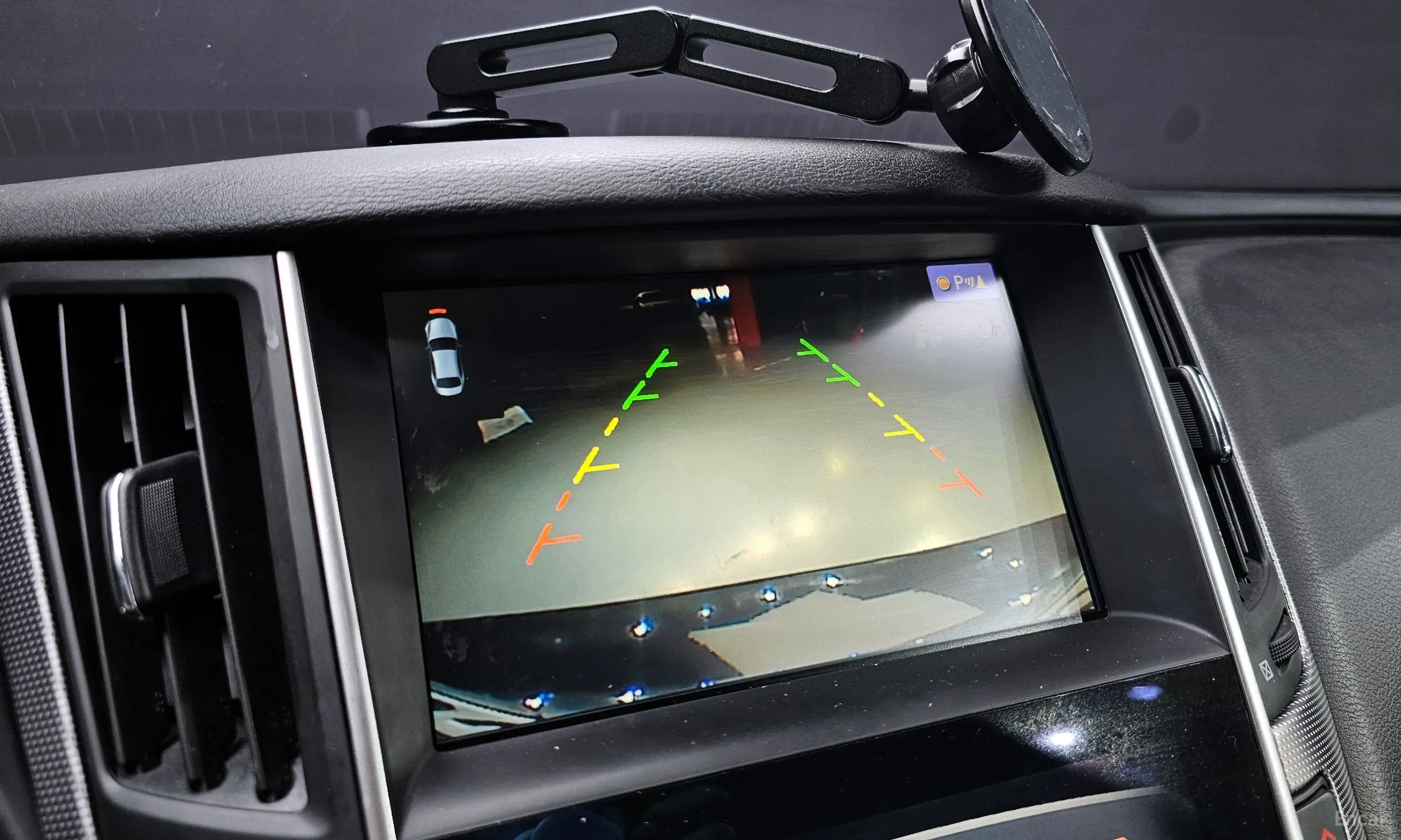 Infiniti Q50 превью 15