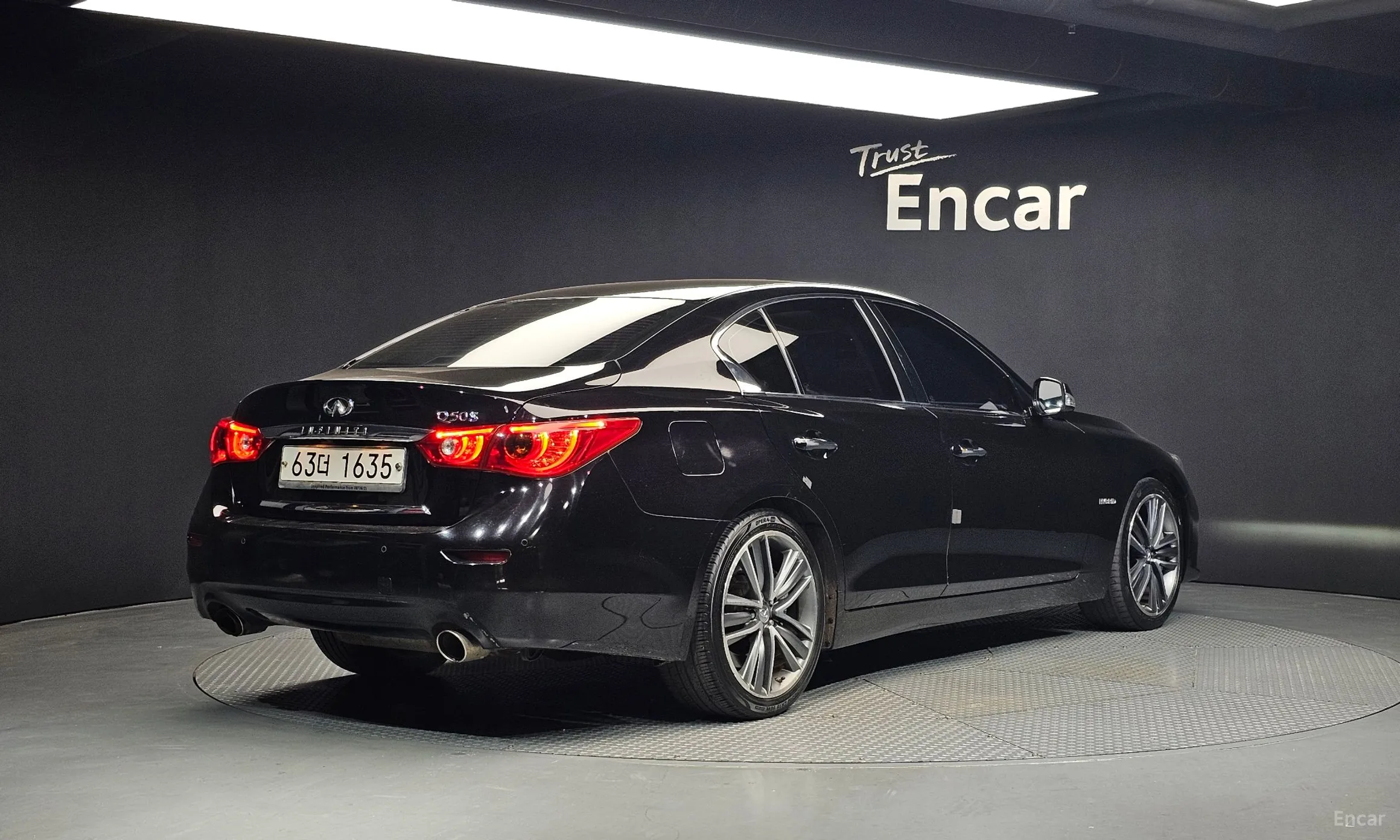 Infiniti Q50