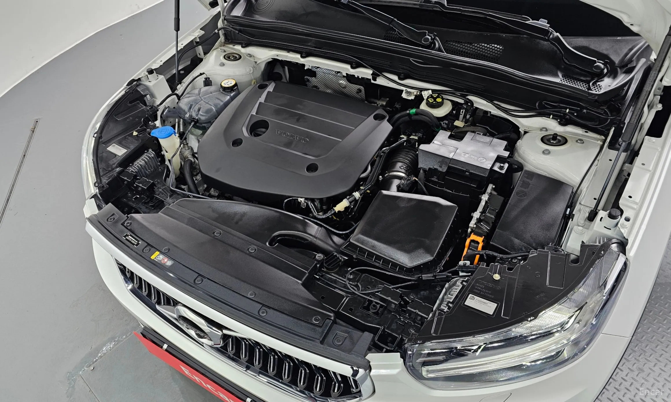 Volvo XC40 превью 6