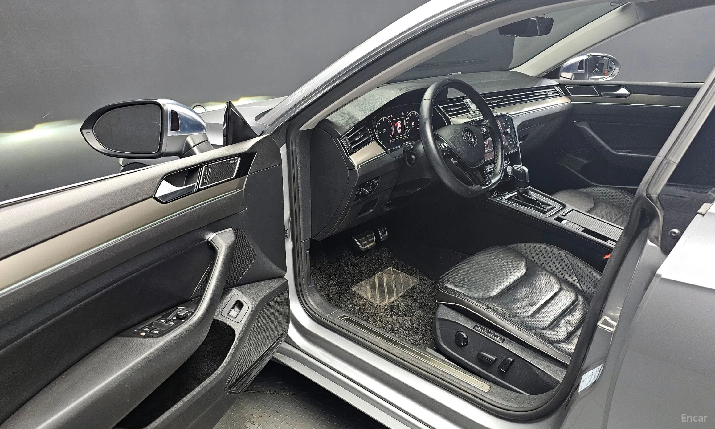 Volkswagen Ateon превью 11