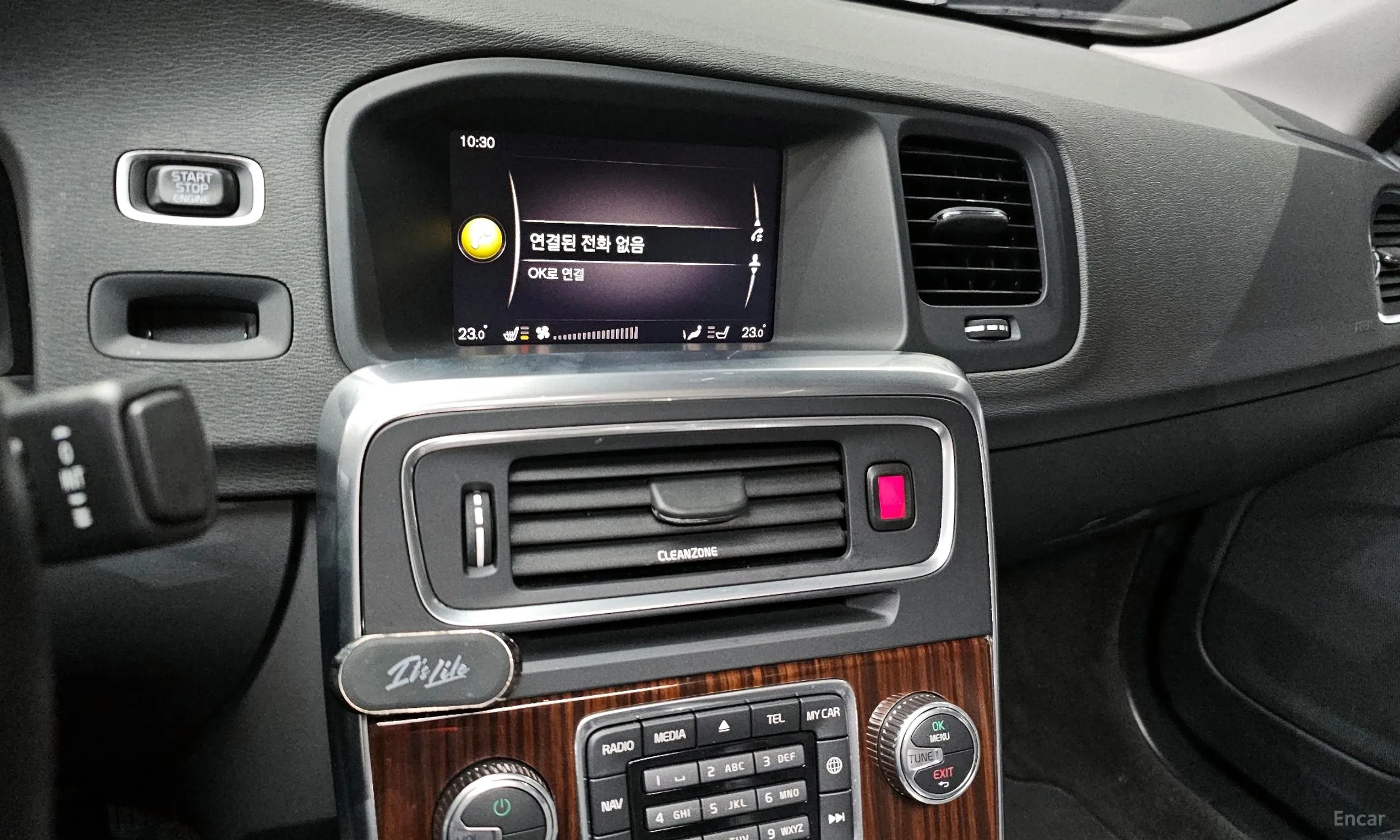 Volvo S60 превью 14