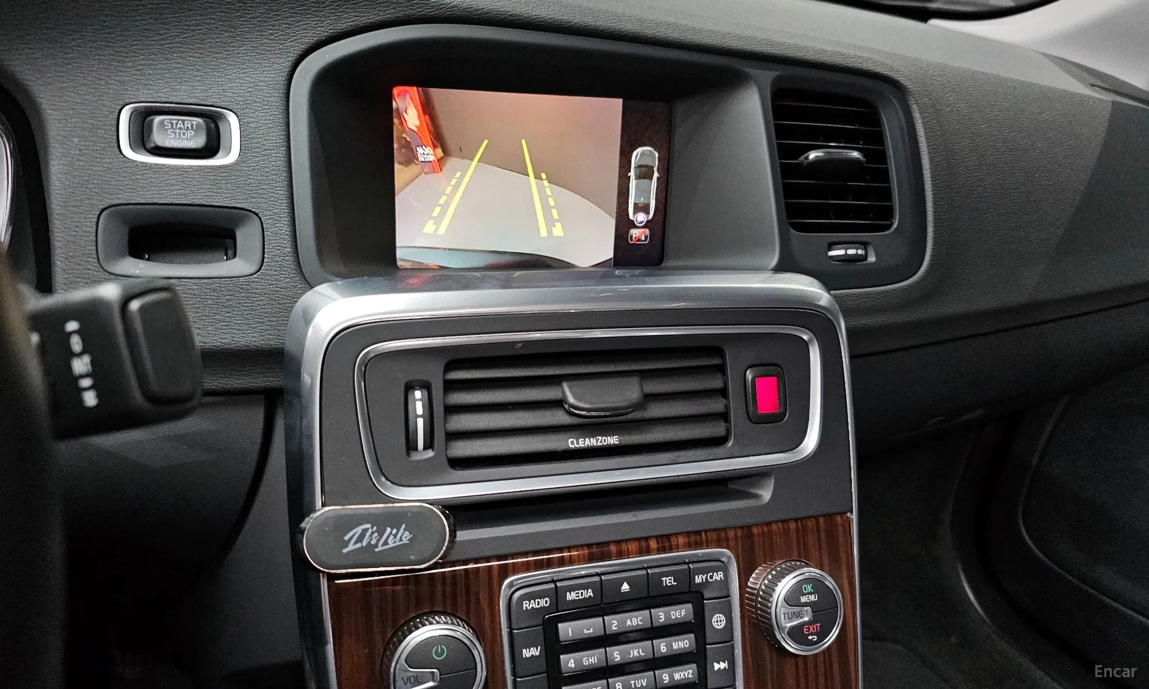 Volvo S60 превью 15