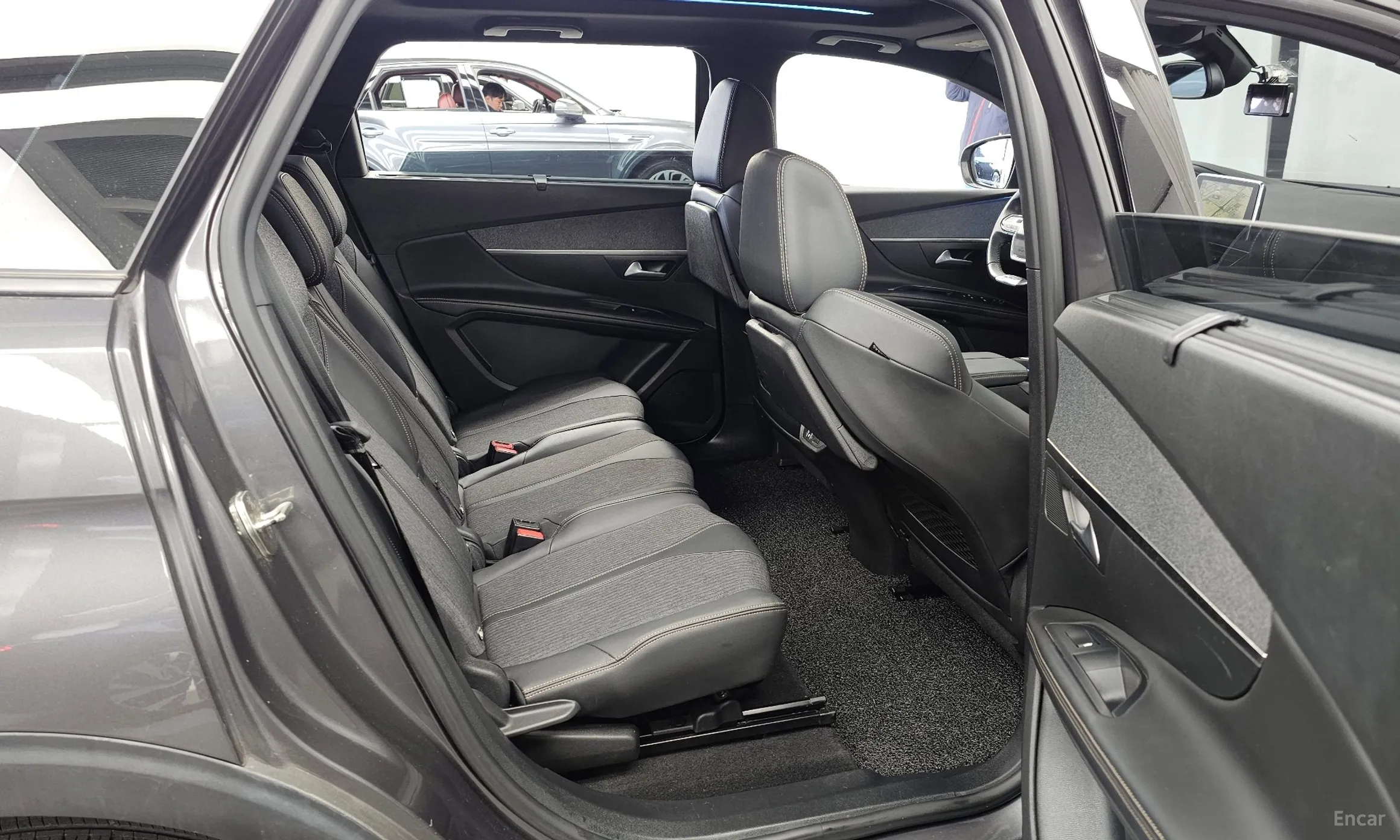 Peugeot 5008 2nd generation превью 12
