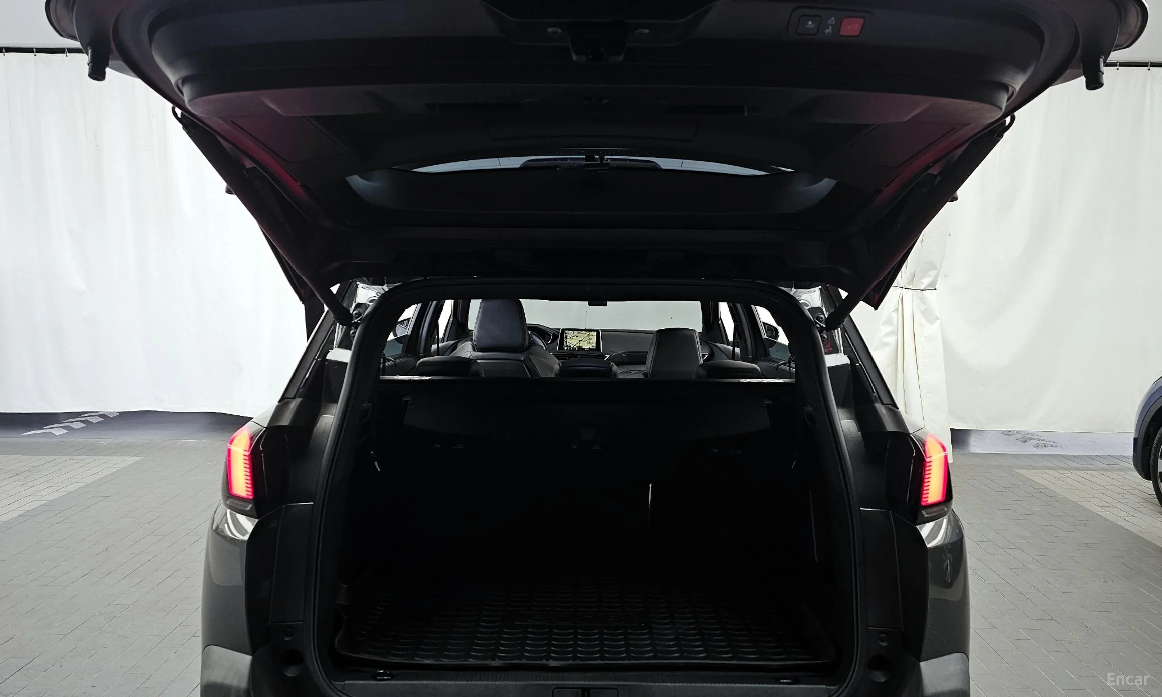 Peugeot 5008 2nd generation превью 20