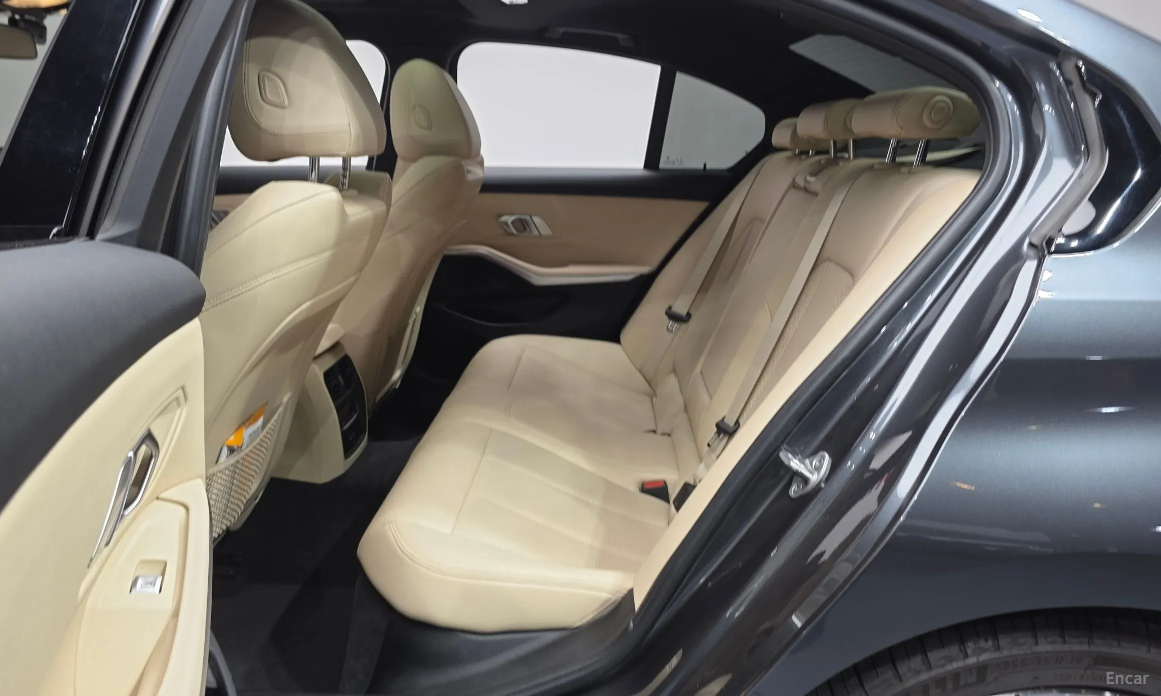 BMW 3 Series (G20) превью 12