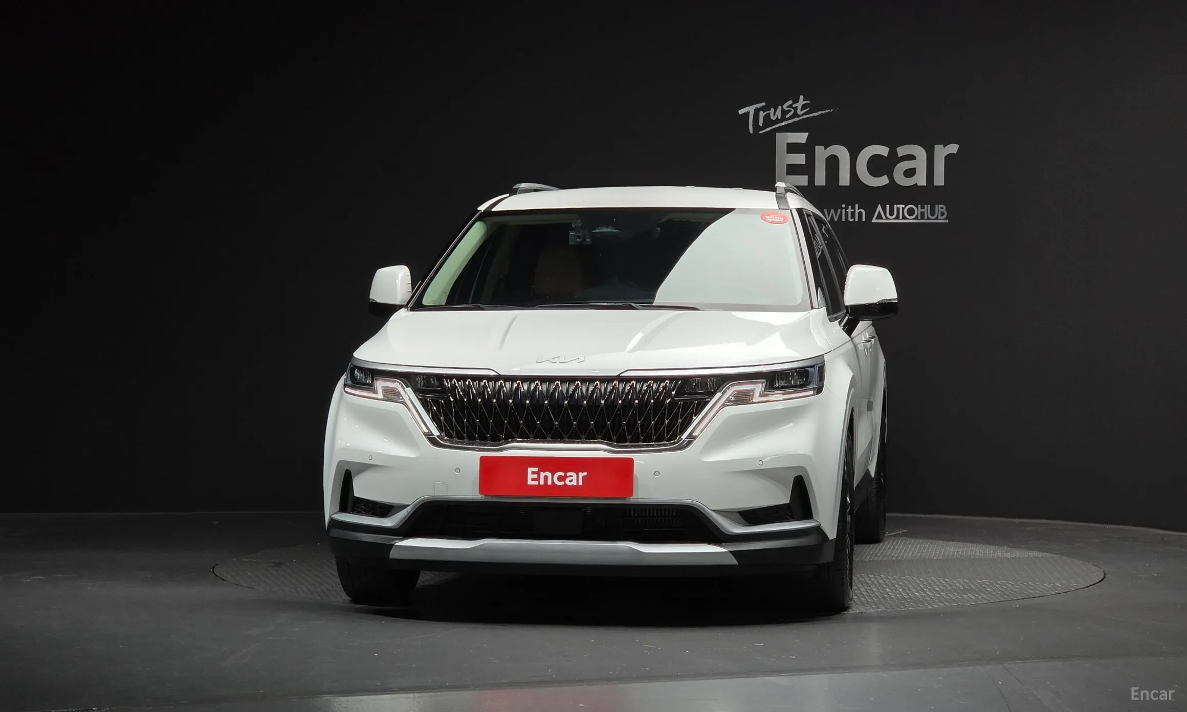 Kia Carnival Gen 4 превью 3