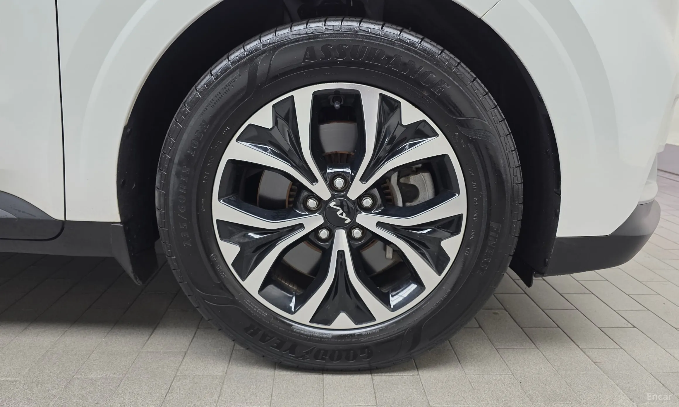 Kia Carnival Gen 4 превью 5