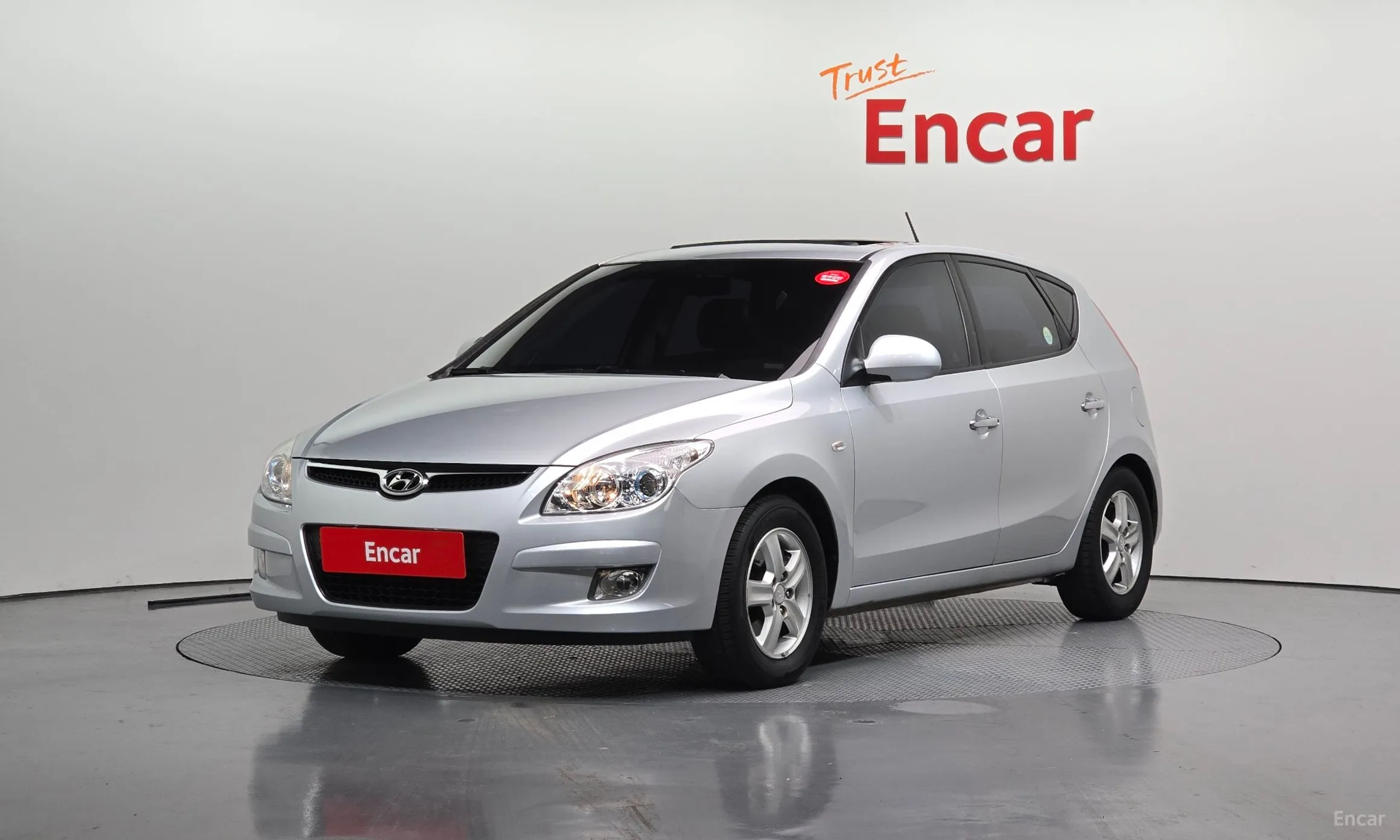 i30