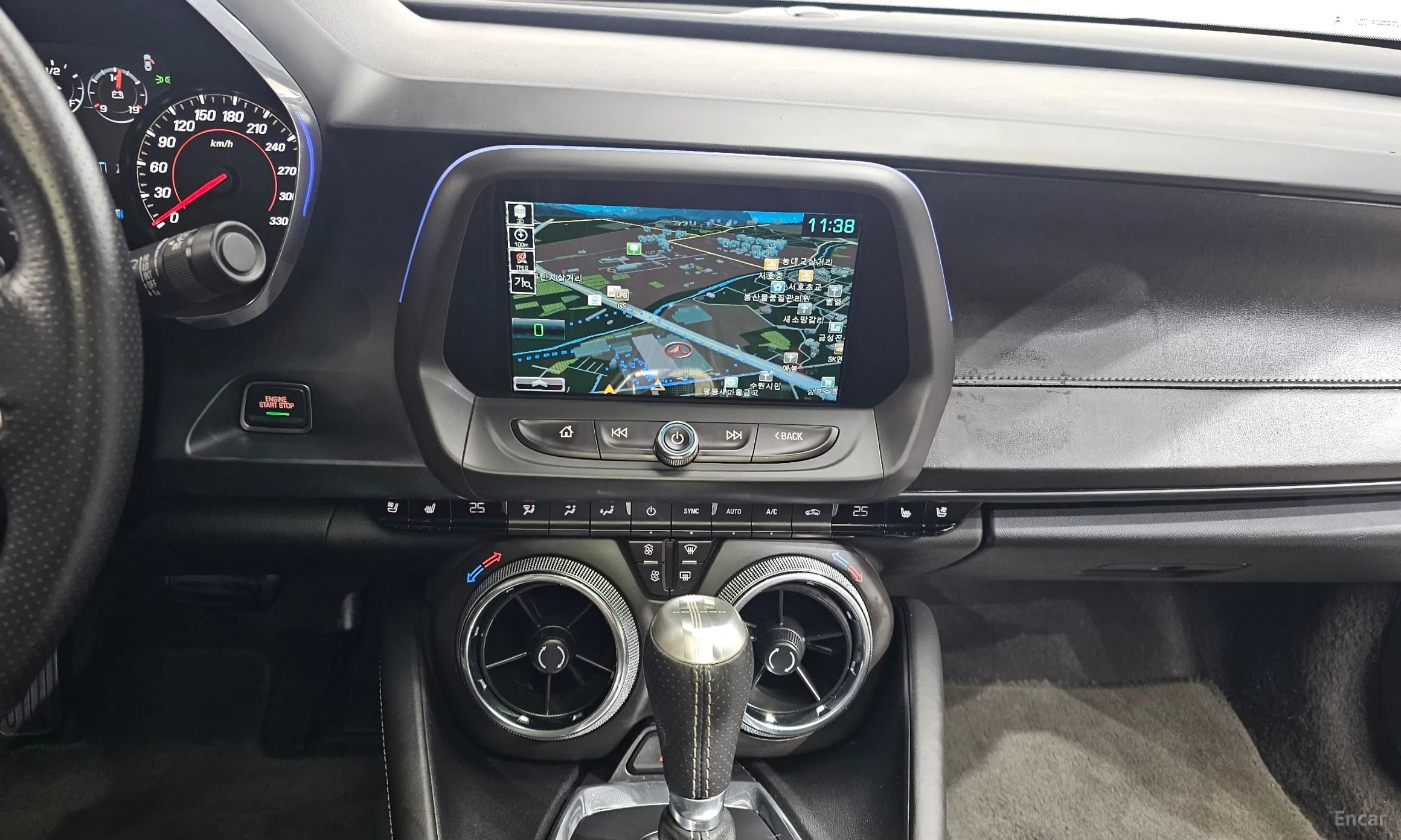 Chevrolet Camaro превью 14