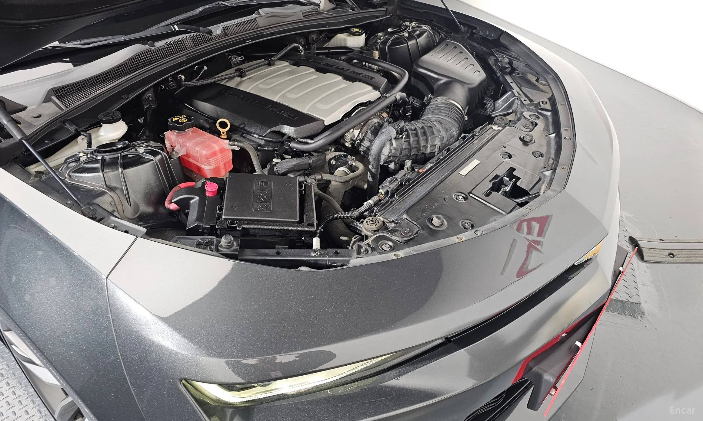 Chevrolet Camaro превью 6