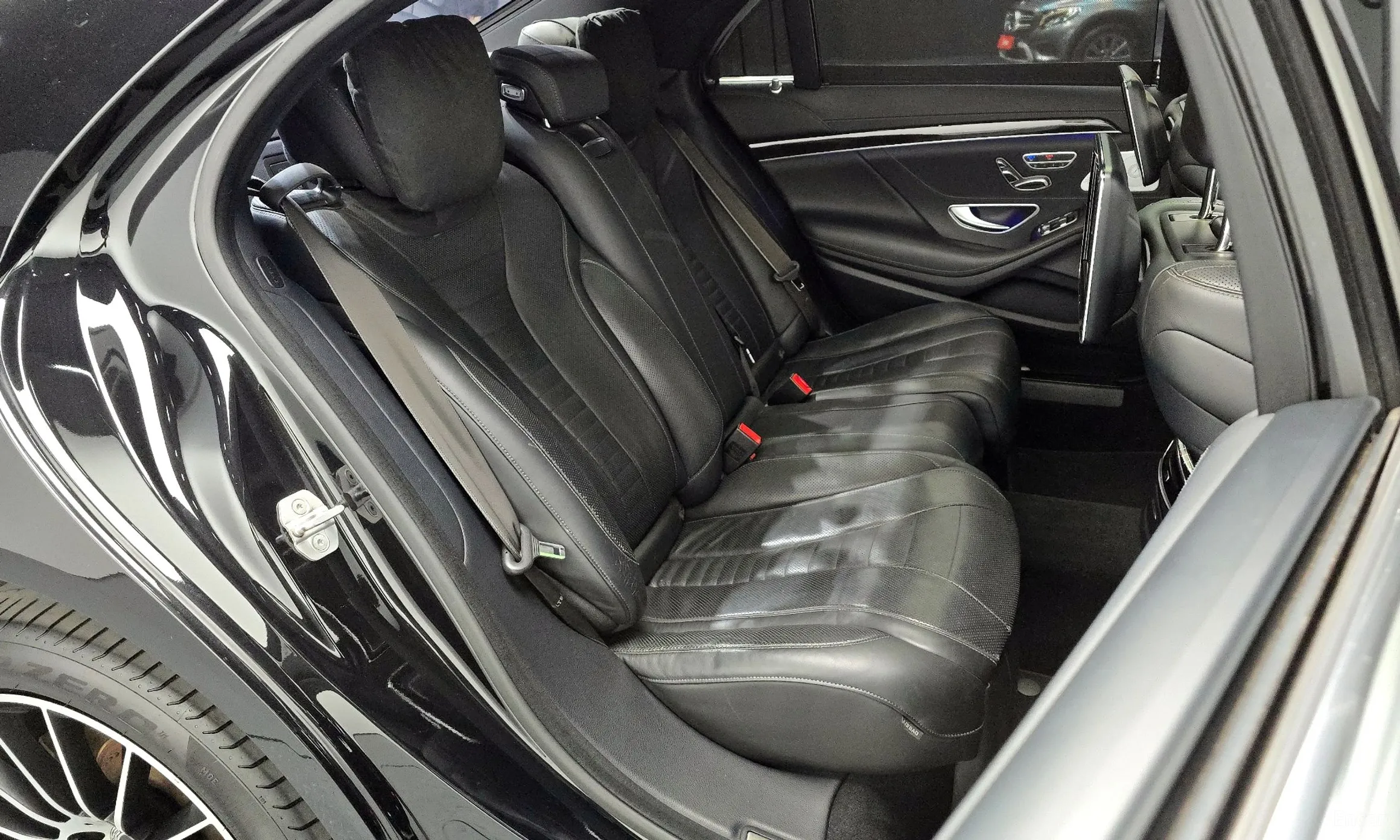 Mercedes Benz S-Class W222 превью 12