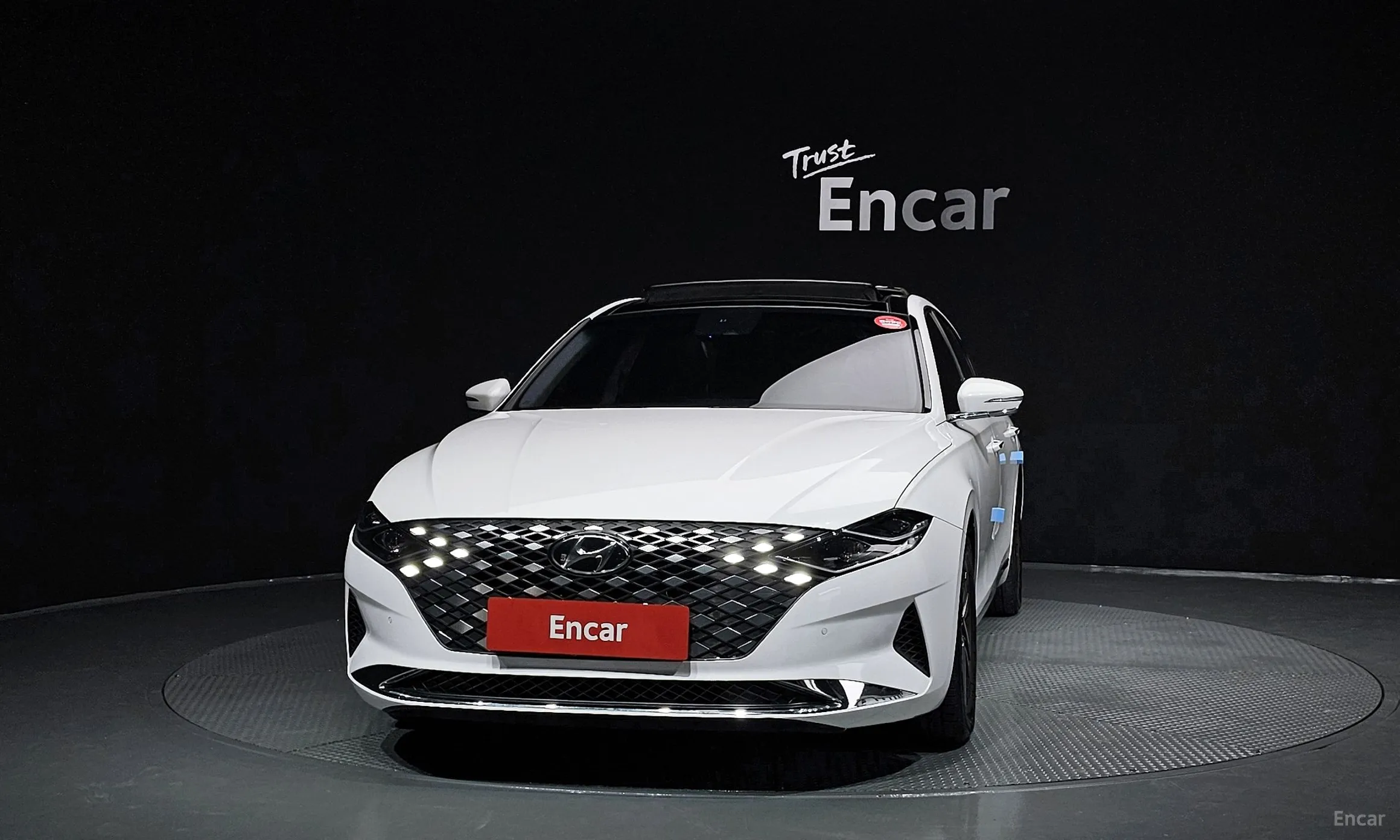 Hyundai Grandeur IG превью 3